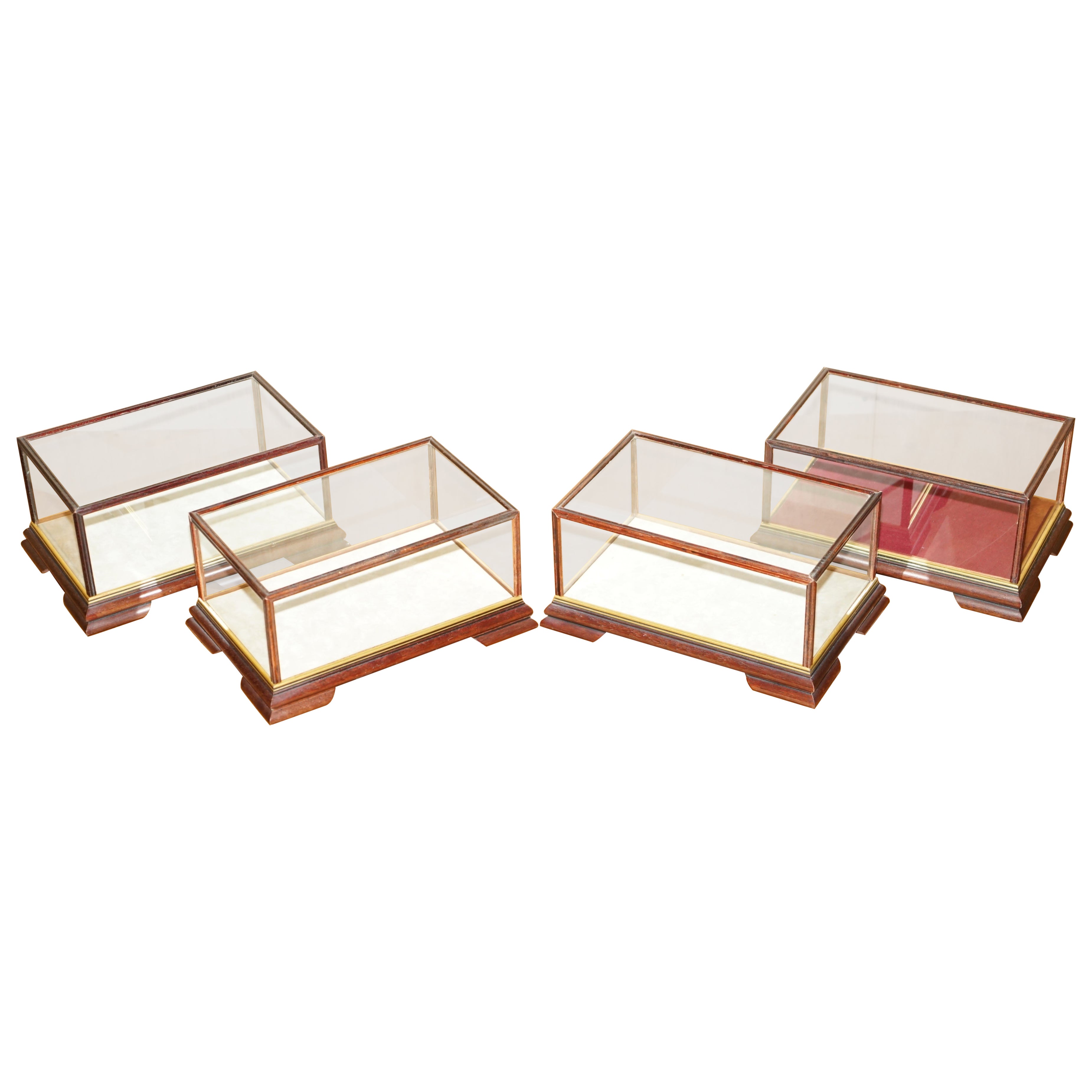 FOUR VINTAGE HARDWOOD & GLASS TABLE TOP DISPLAY CASES FOR TRiNKETS 21X32X15CM For Sale