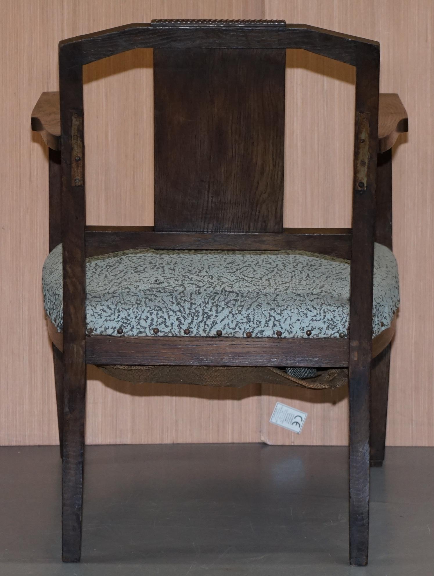 Fait main Quatre fauteuils vintage de William Morris pour Libertys, Londres, début du XXe siècle en vente
