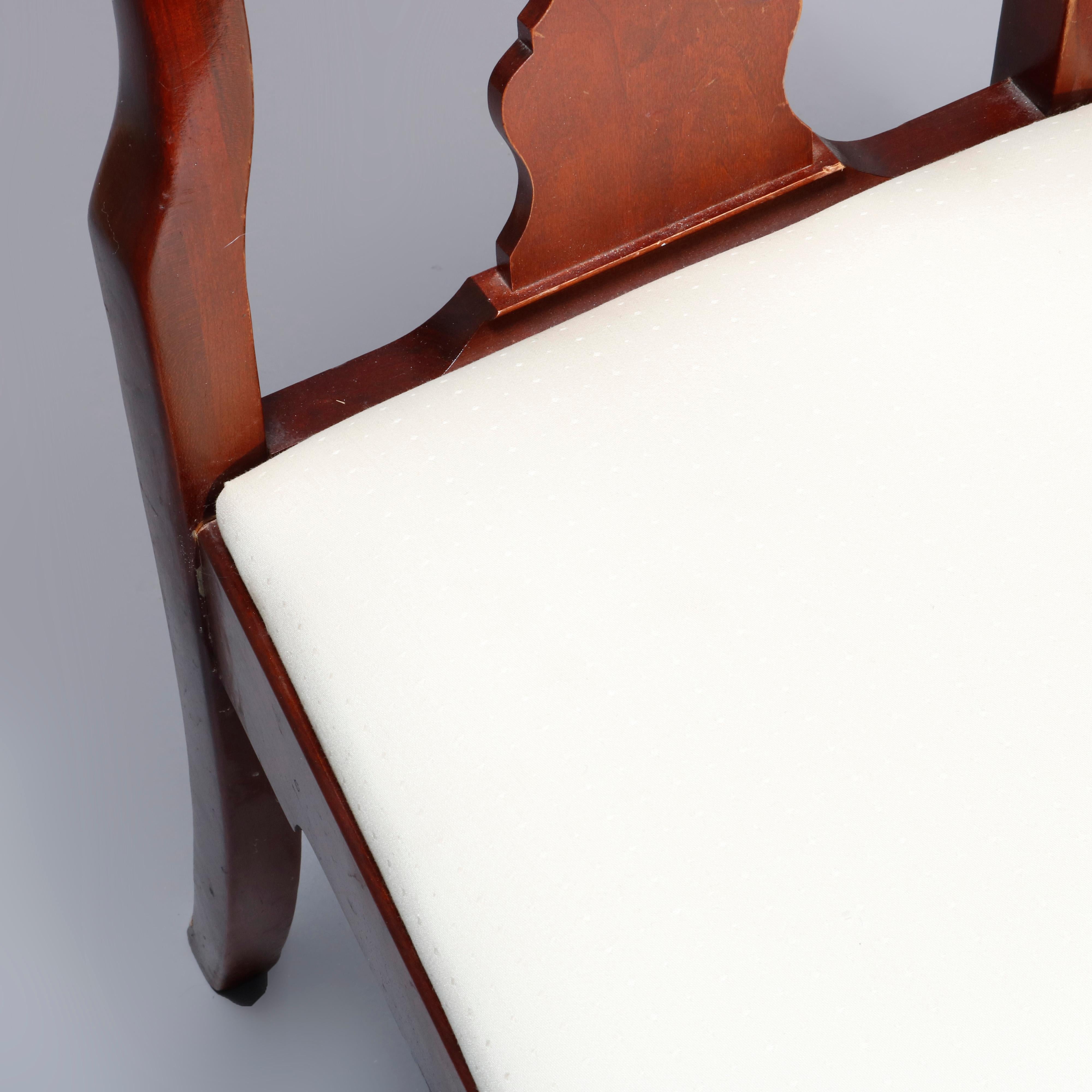 Four Vintage Pennsylvania House Cherry Queen Anne Style Dining Chairs In Good Condition In Big Flats, NY