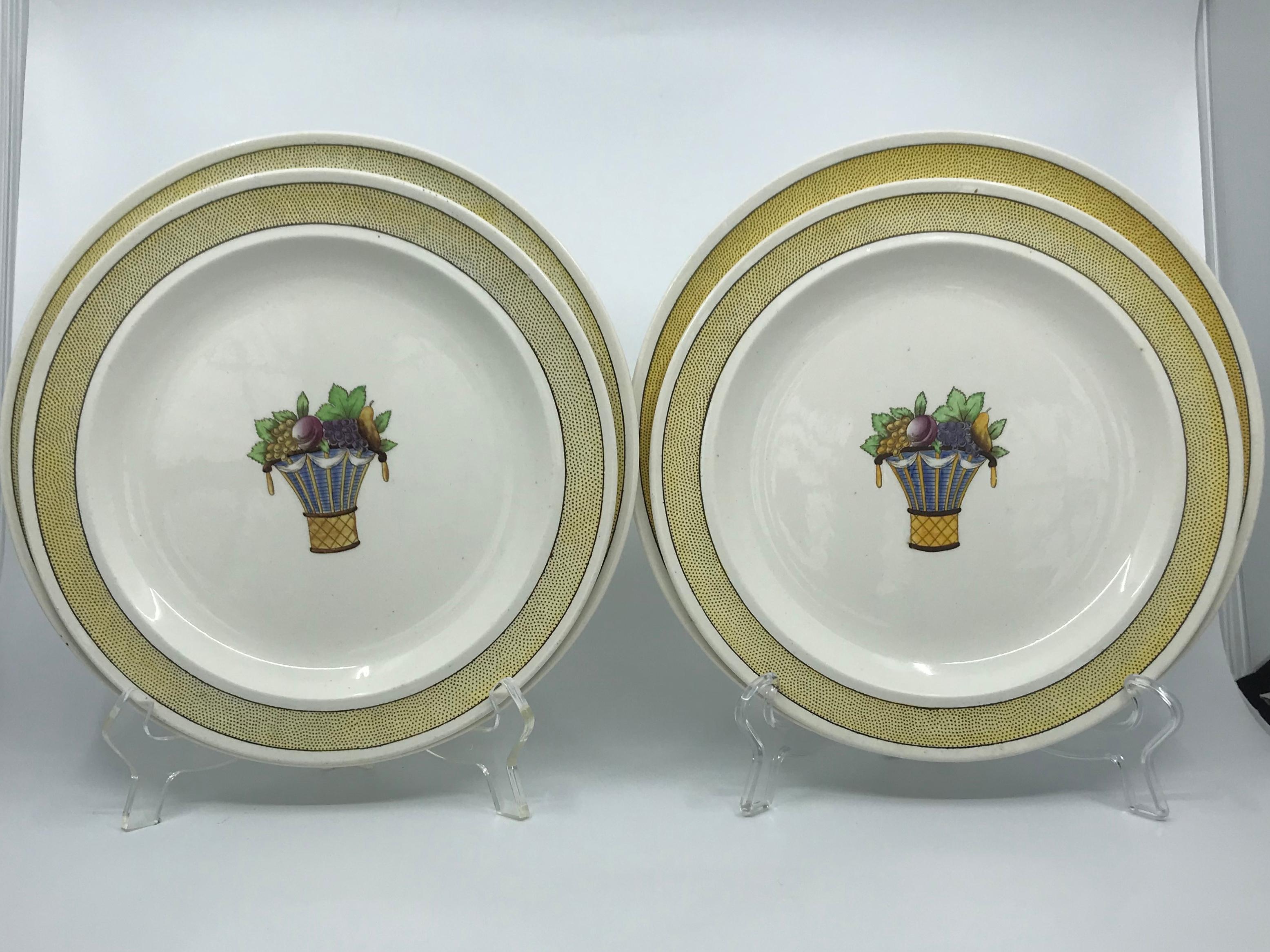 Early 20th Century Four Vintage Wedgwood Directoire Pattern Yellow Creamware Plates