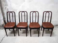 Four Vintage Wooden Chairs Thonet, 1910