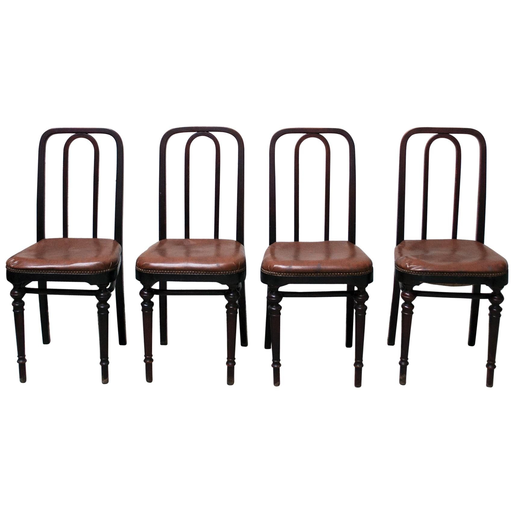 Four Vintage Wooden Chairs Thonet, 1910 For Sale