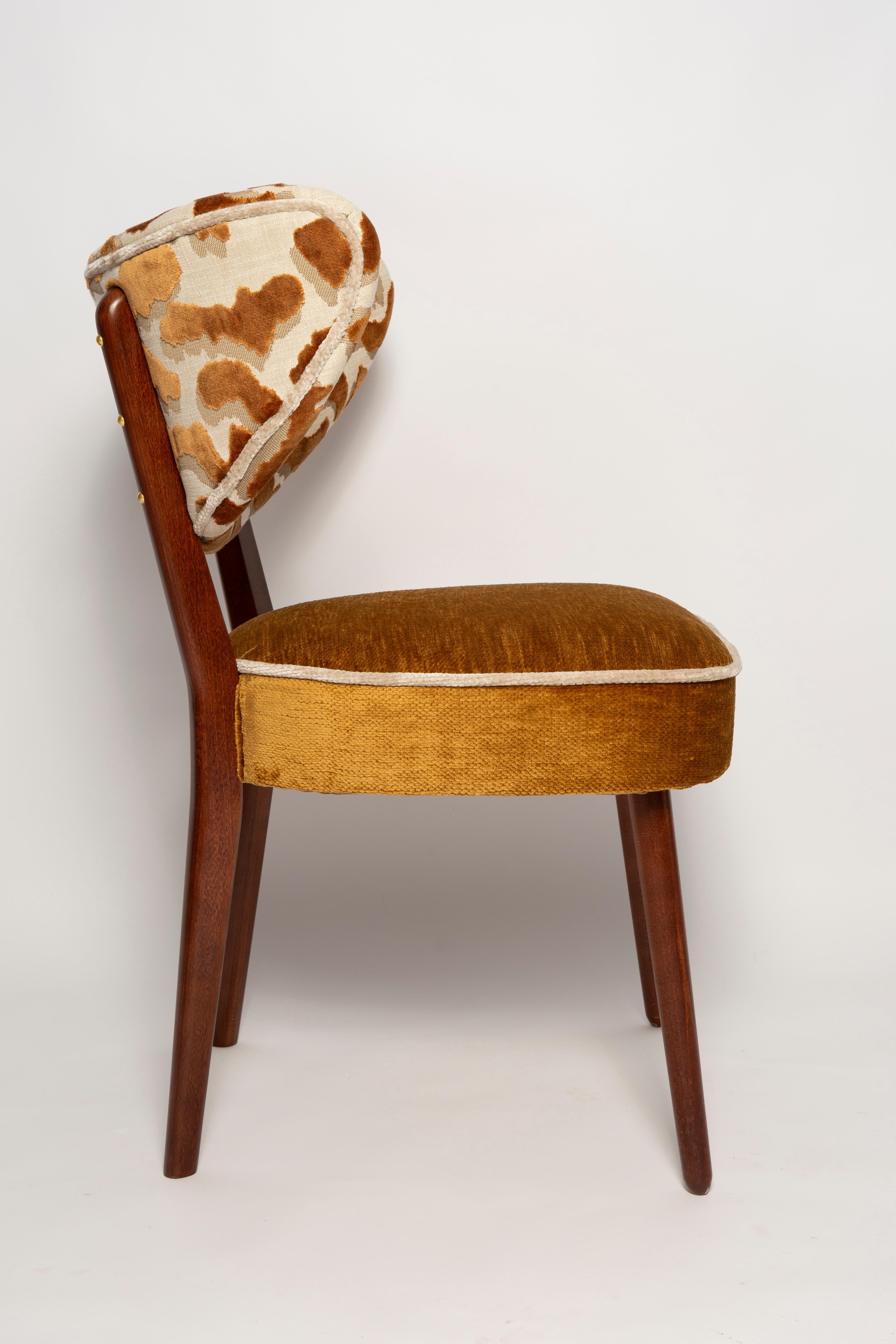 Hand-Crafted Four Vintola Studio Dining Chairs, Casamance Nimbus Fabric, Europe, Poland For Sale