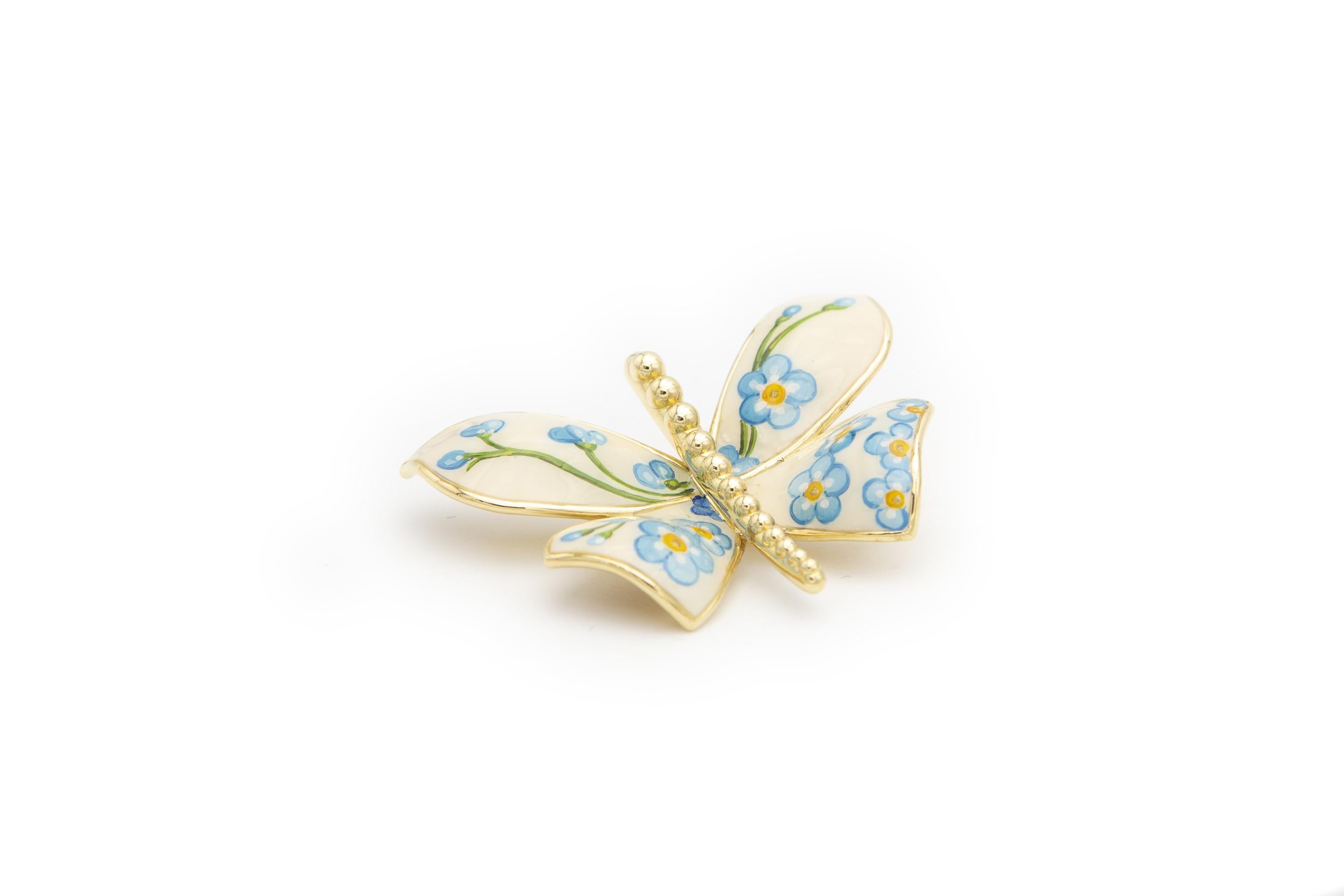 Four wings 18 kt gold brooch big Butterfly with floral miniature enamel In New Condition For Sale In Milano, MI