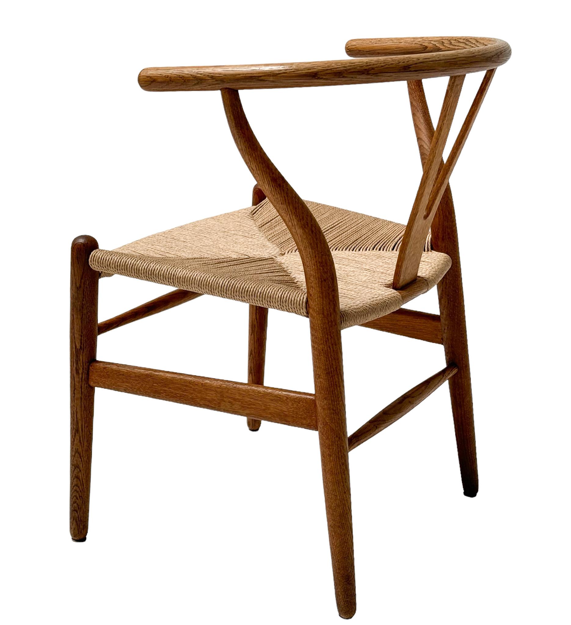 Four Wishbone CH 24 Chairs by Hans J Wegner for Carl Hansen & Søn, 1950s im Angebot 5