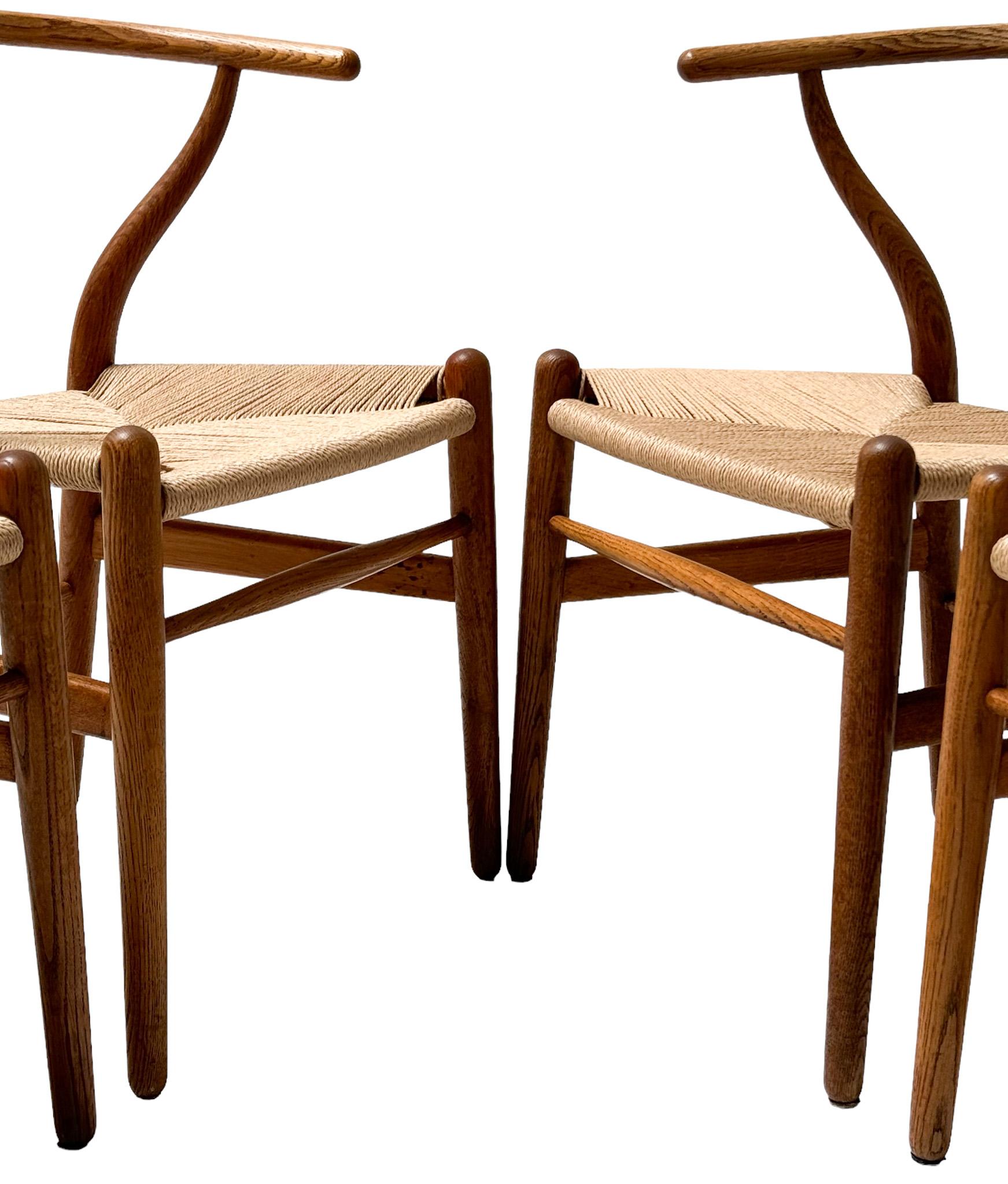Four Wishbone CH 24 Chairs by Hans J Wegner for Carl Hansen & Søn, 1950s im Angebot 6