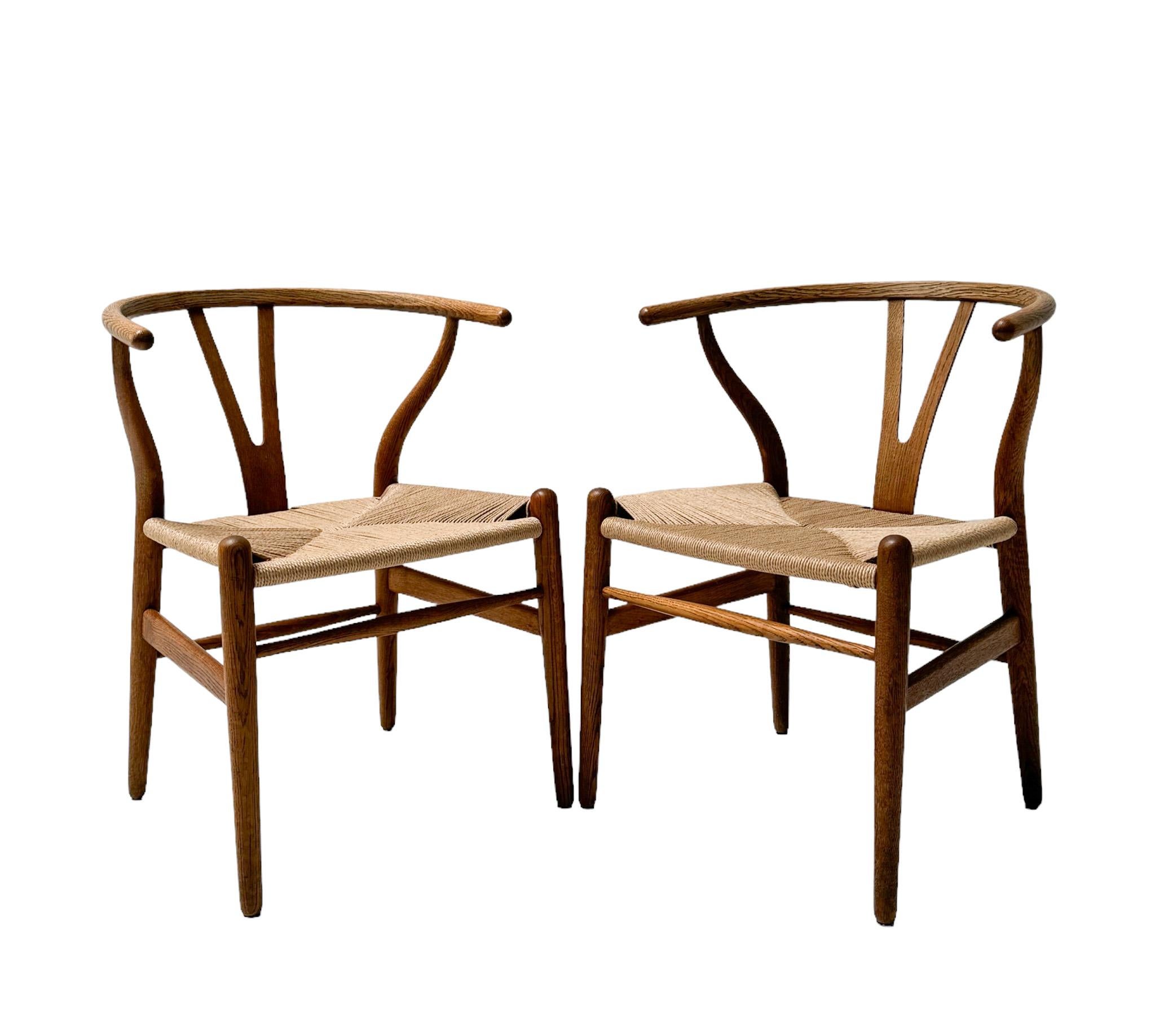 Four Wishbone CH 24 Chairs by Hans J Wegner for Carl Hansen & Søn, 1950s (Mitte des 20. Jahrhunderts) im Angebot