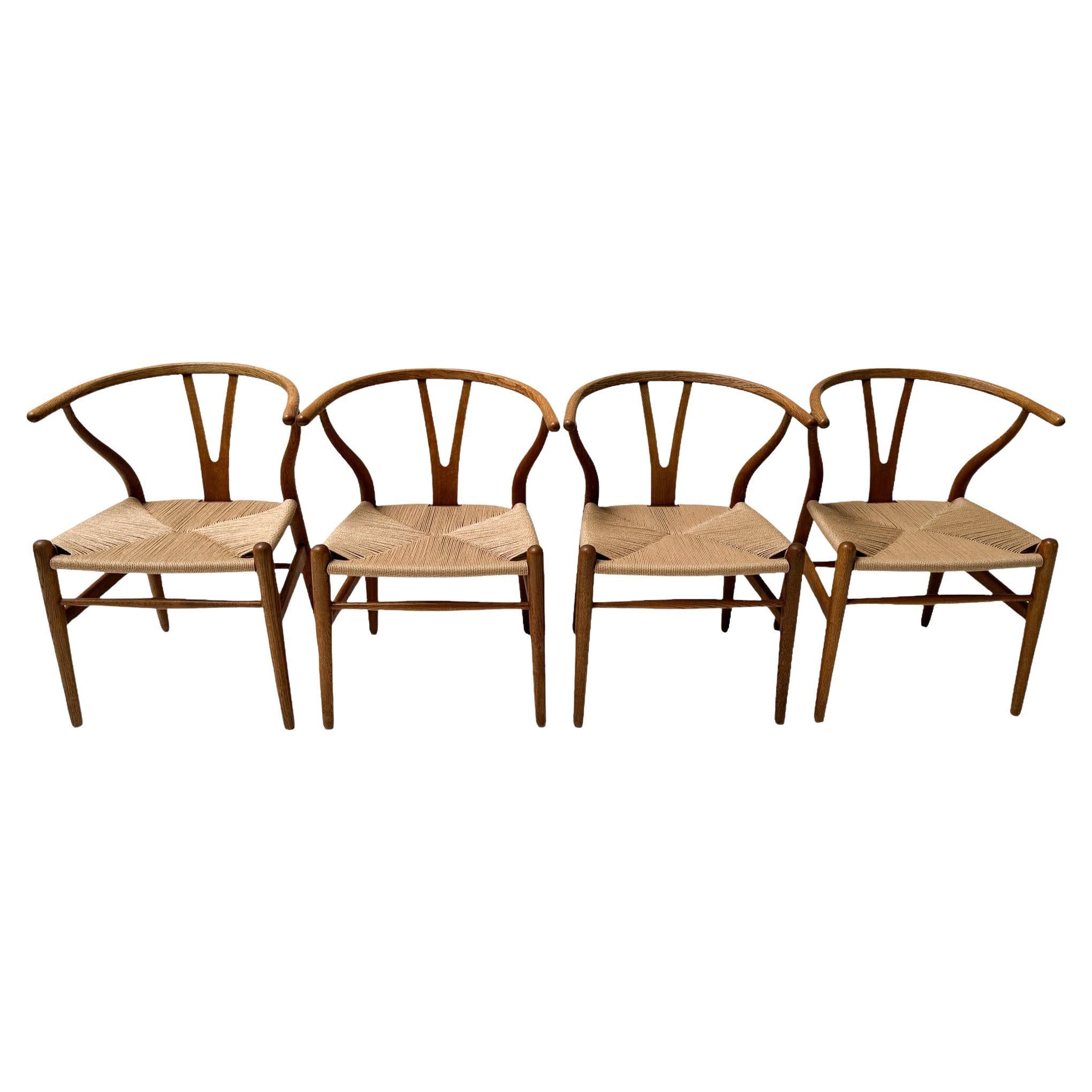 Four Wishbone CH 24 Chairs by Hans J Wegner for Carl Hansen & Søn, 1950s im Angebot