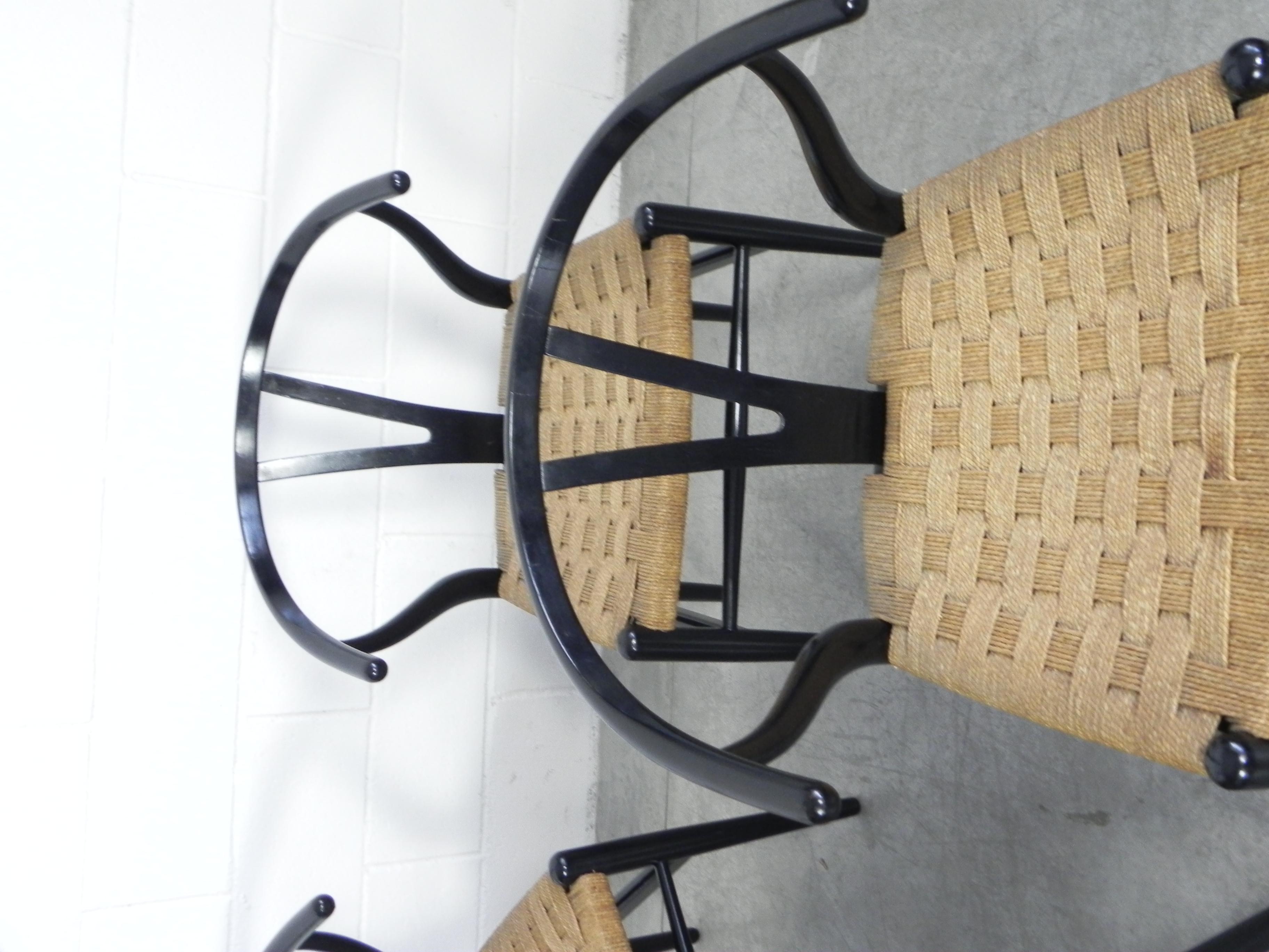 Four Wishbone Chairs by Hans Wegner 'CH-24' In Good Condition In Rovereta, SM