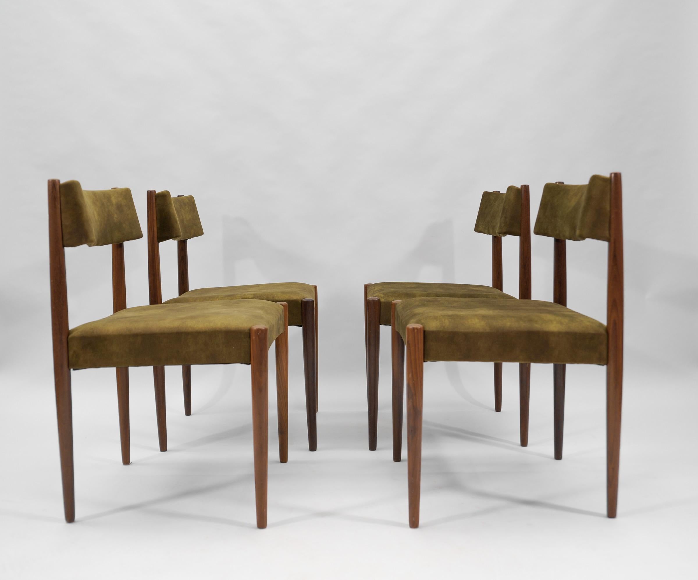 Scandinavian Modern Four Wooden Scandinavian Dining Room Chairs, 1960s For Sale