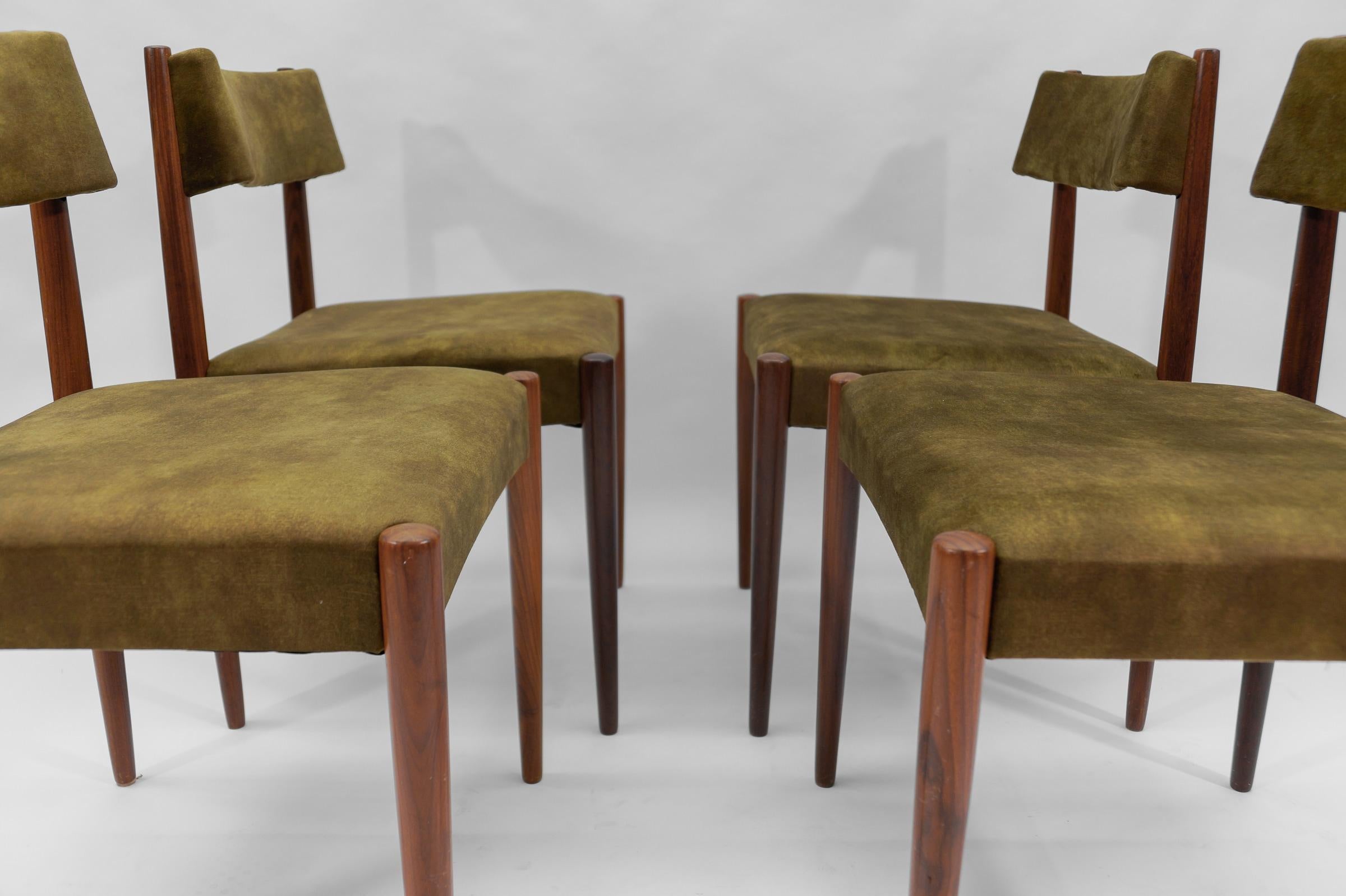 Mid-20th Century Four Wooden Scandinavian Dining Room Chairs, 1960s For Sale