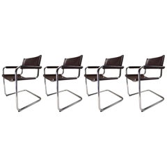 Quatre chaises cantilever en cuir brun chocolat Mart Stam modèle S33 par Fasem