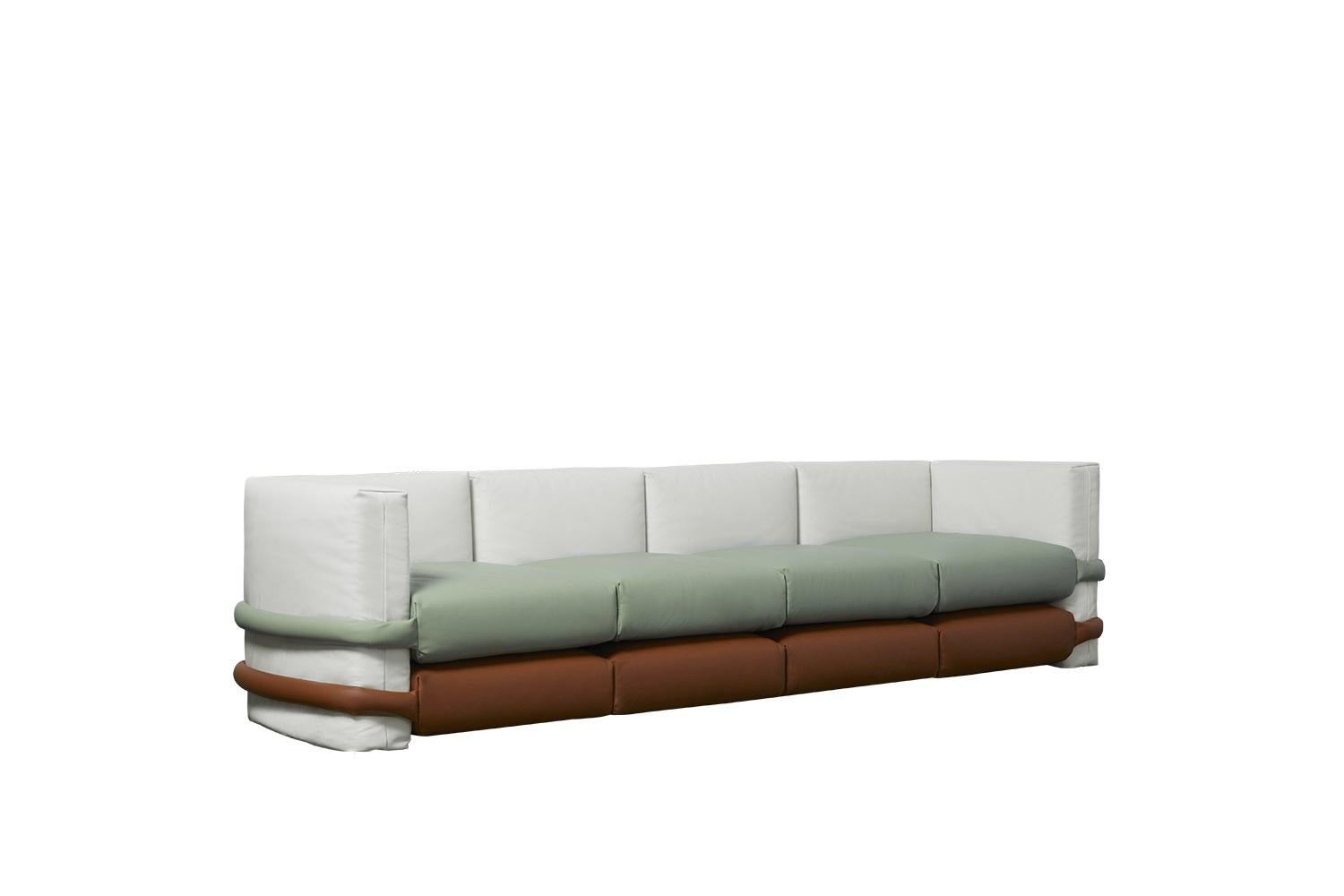 Das Pillow Sofa ist ein Entwurf von Muller Van Severen und wird von BD präsentiert. Dieses Sofa wurde zu einem neuen spielerischen und modularen System weiterentwickelt. Die einzelnen Kissen sind knackig und farbenfroh und eignen sich perfekt, um