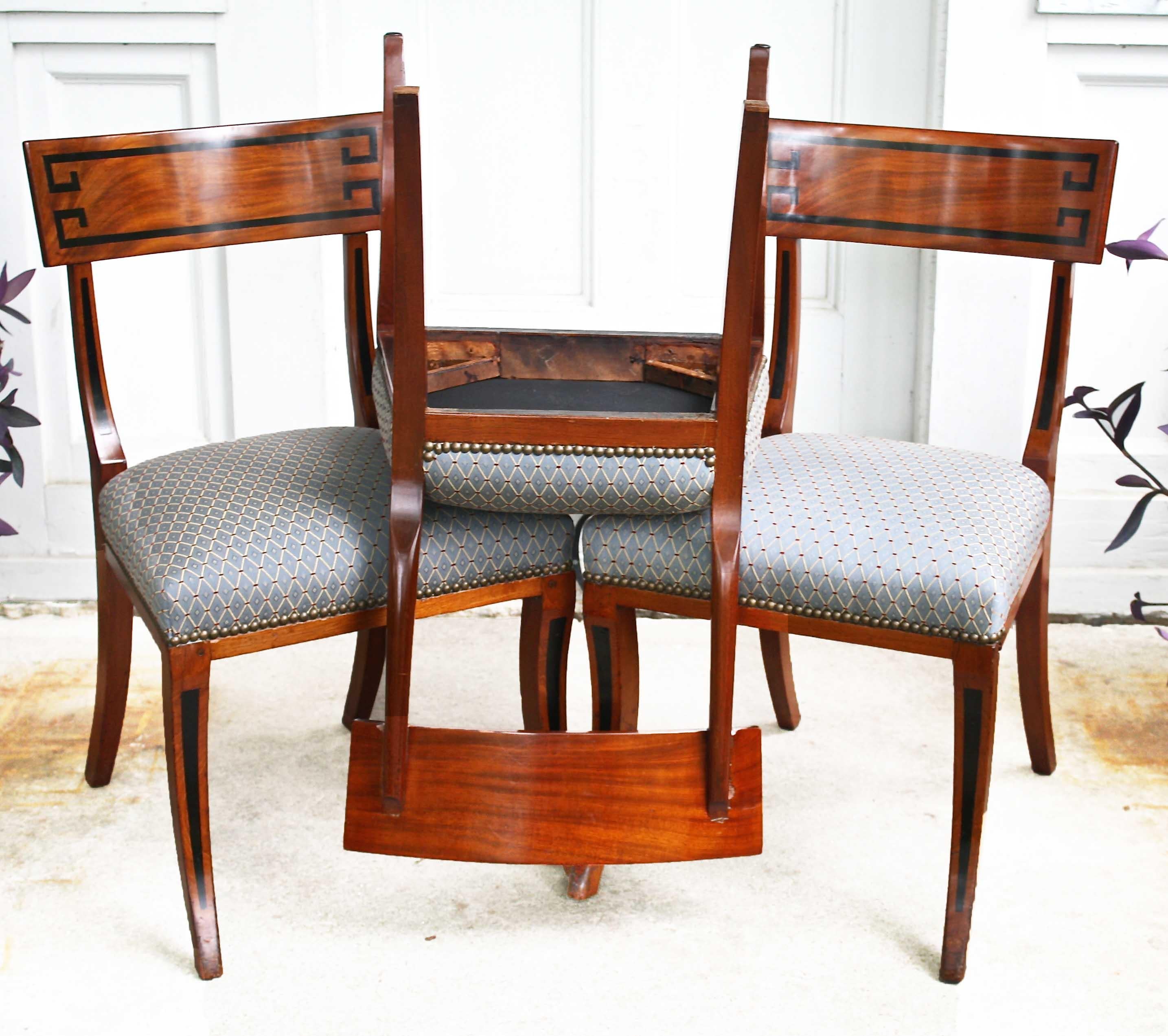 FOURTEEN English Regency Klismos Dining Chairs 5