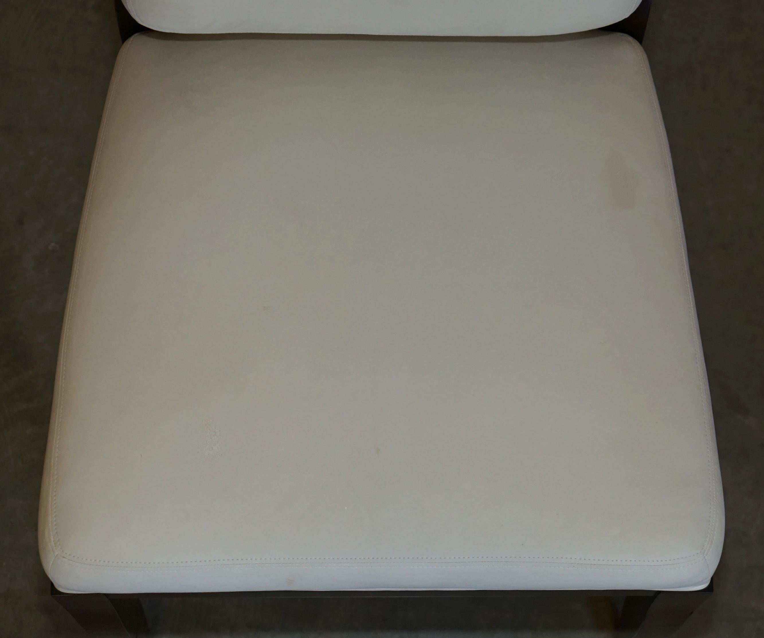 QUATTRO SEDIE AUBUSSON DINING DELLA COLLEZIONE LUCIEN Rolle in SUEDE in vendita 10