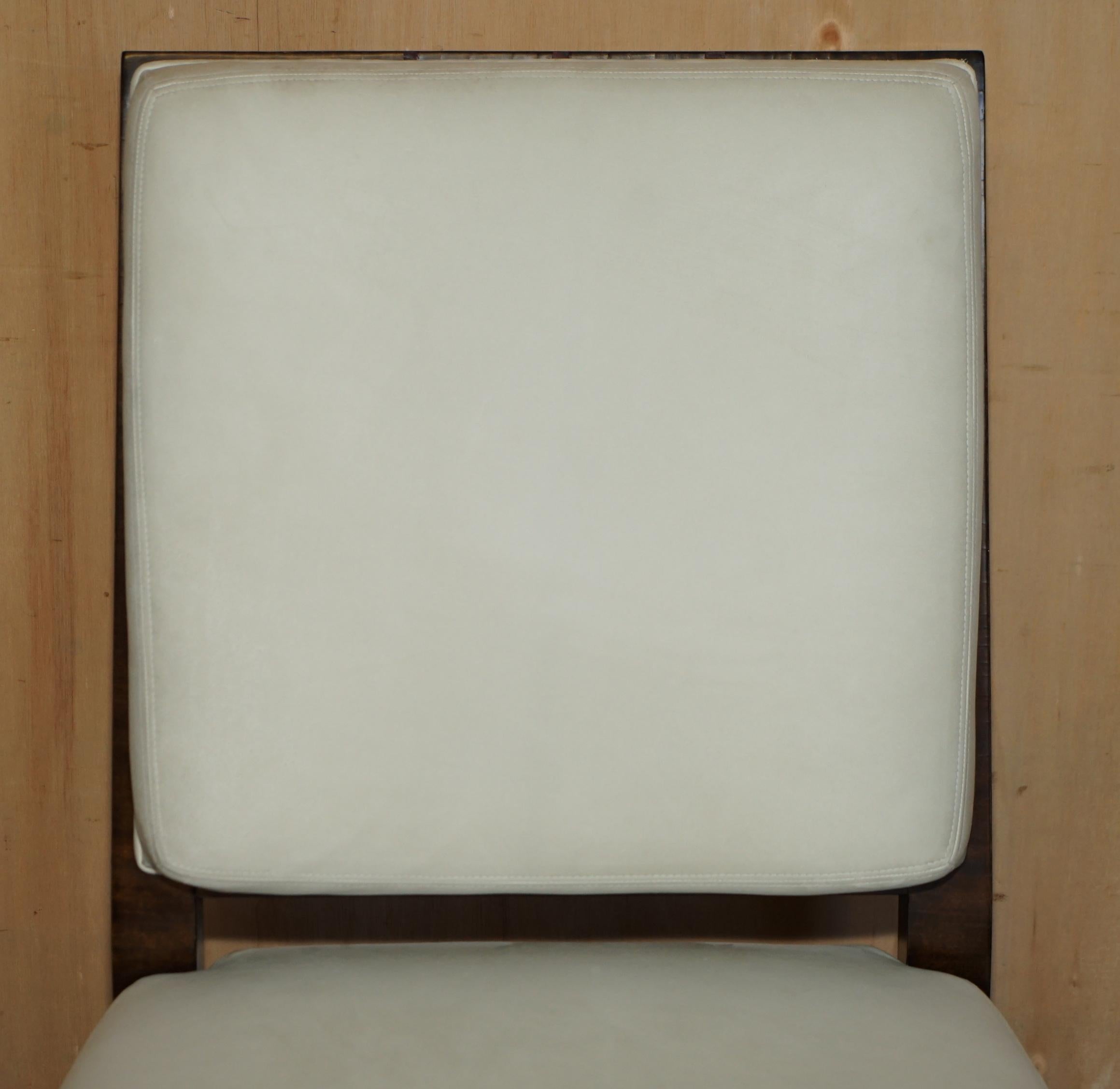 XX secolo QUATTRO SEDIE AUBUSSON DINING DELLA COLLEZIONE LUCIEN Rolle in SUEDE in vendita