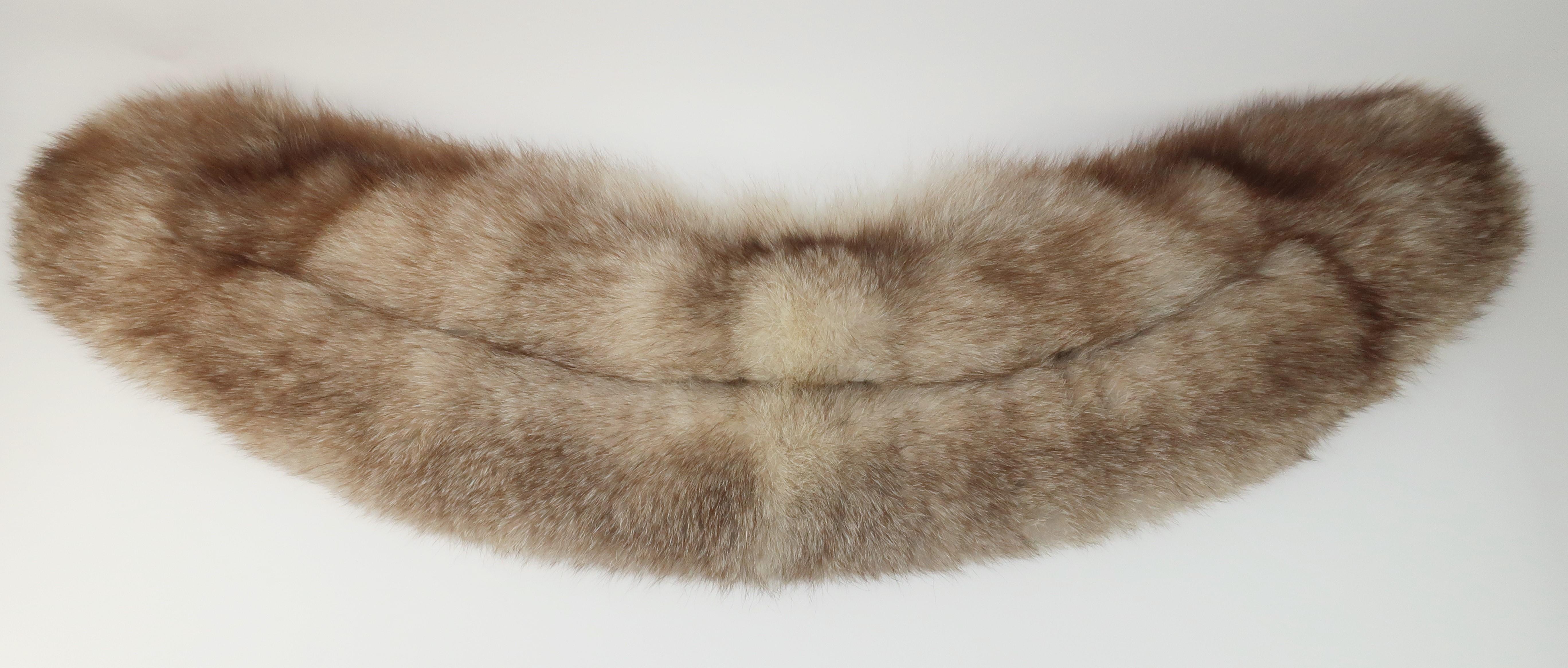 fox fur collar with head