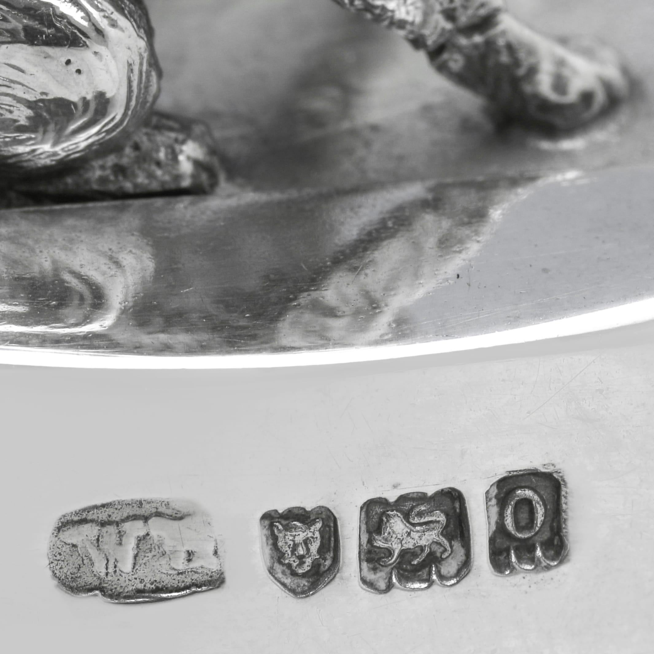 Inizio XX secolo Fox & Hound - portamenù edoardiano in argento sterling realizzato a Londra nel 1909 in vendita