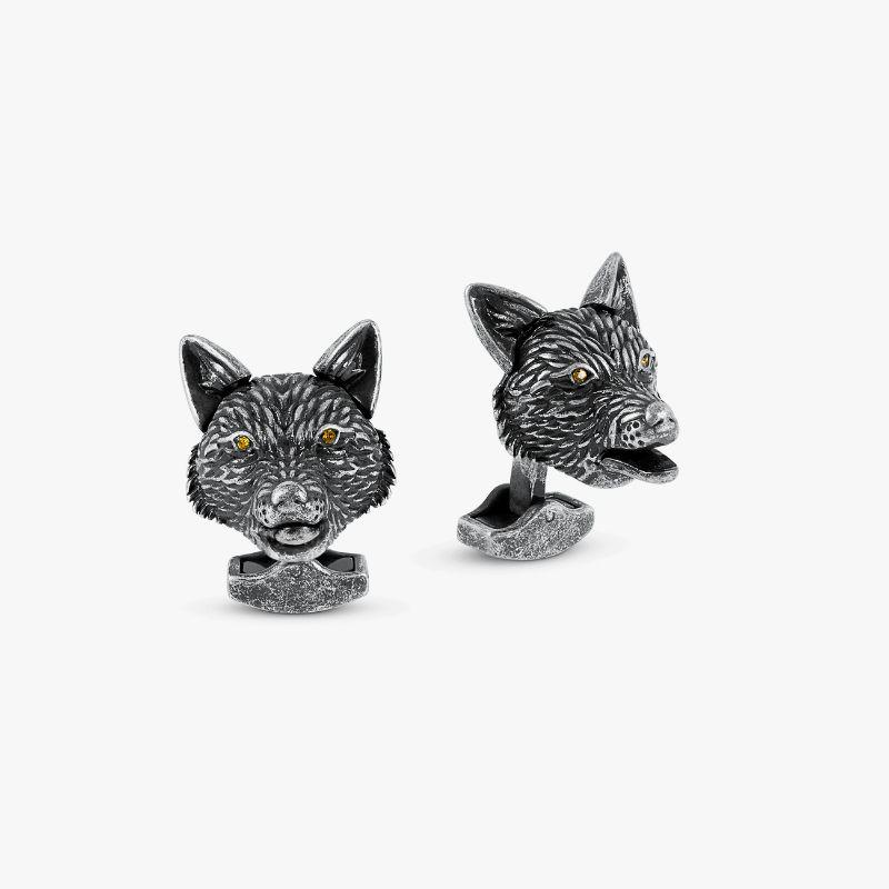 Fox Mechanical Cufflinks with Yellow Swarovski Elements

Playful fox cufflinks incorporate movement found in the real life animal. The ears and mouth move by touch and a subtle sparkle of yellow-coloured Swarovski elements are found in the eyes. Set