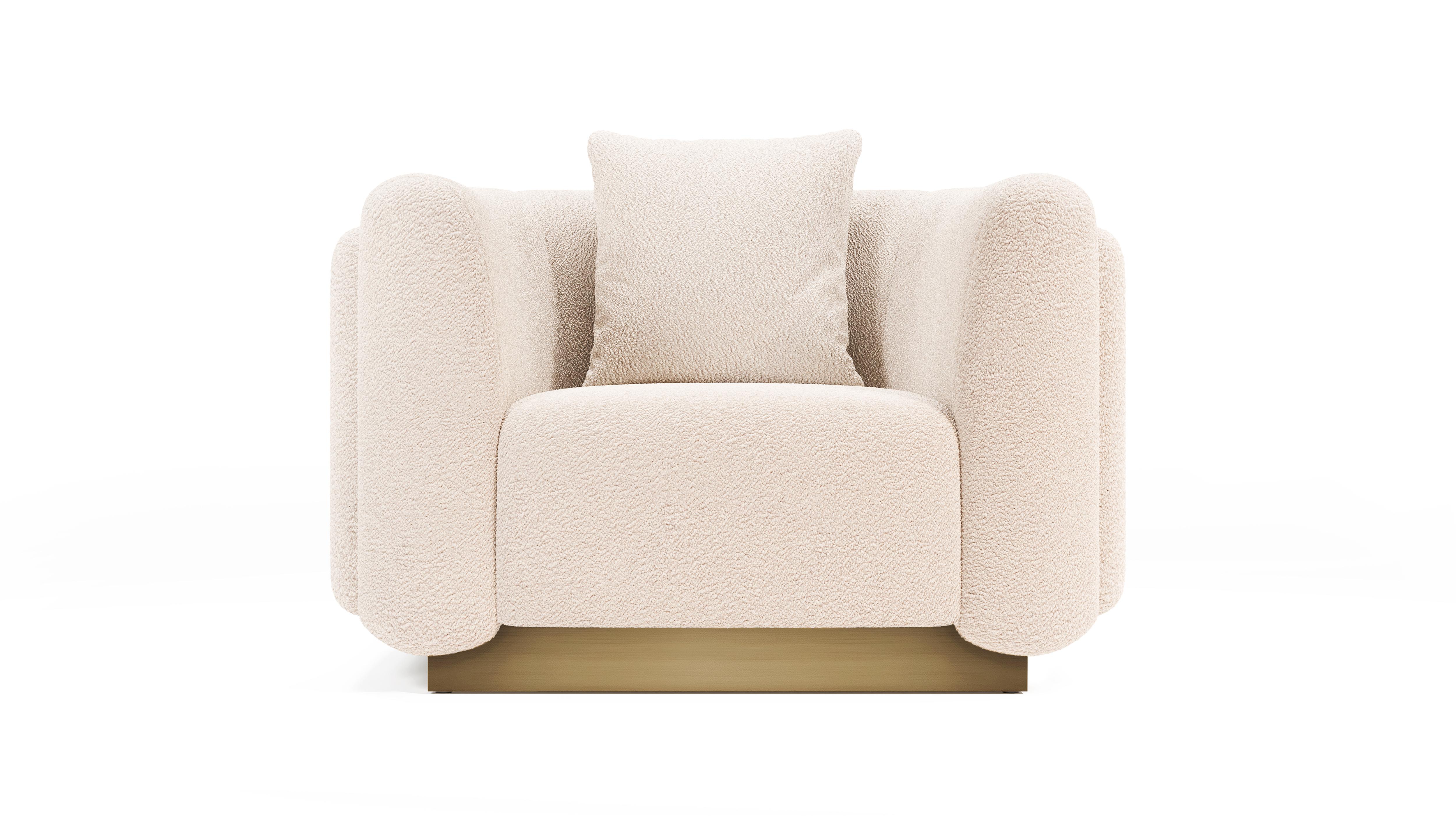 Foz is an armchair with the same design as the grand sofa that gathers surprising details of a beach located in Porto, in the north of Portugal.

Designed in layers, the contour of the armchair is an ode to the sea wavesthat slowly reach the shore.