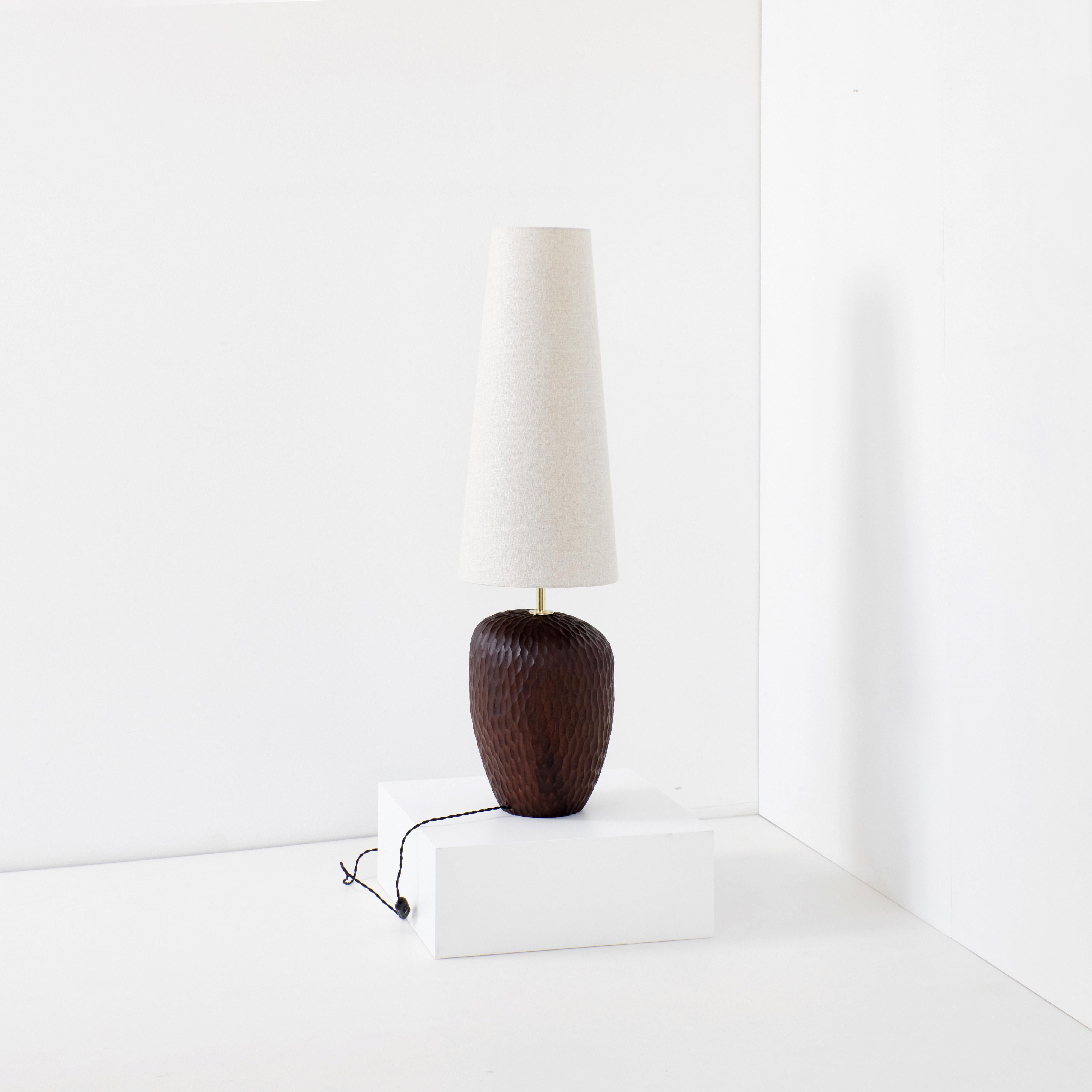Foz Table Light (large) in walnut In New Condition For Sale In Macieira de Sarnes, PT