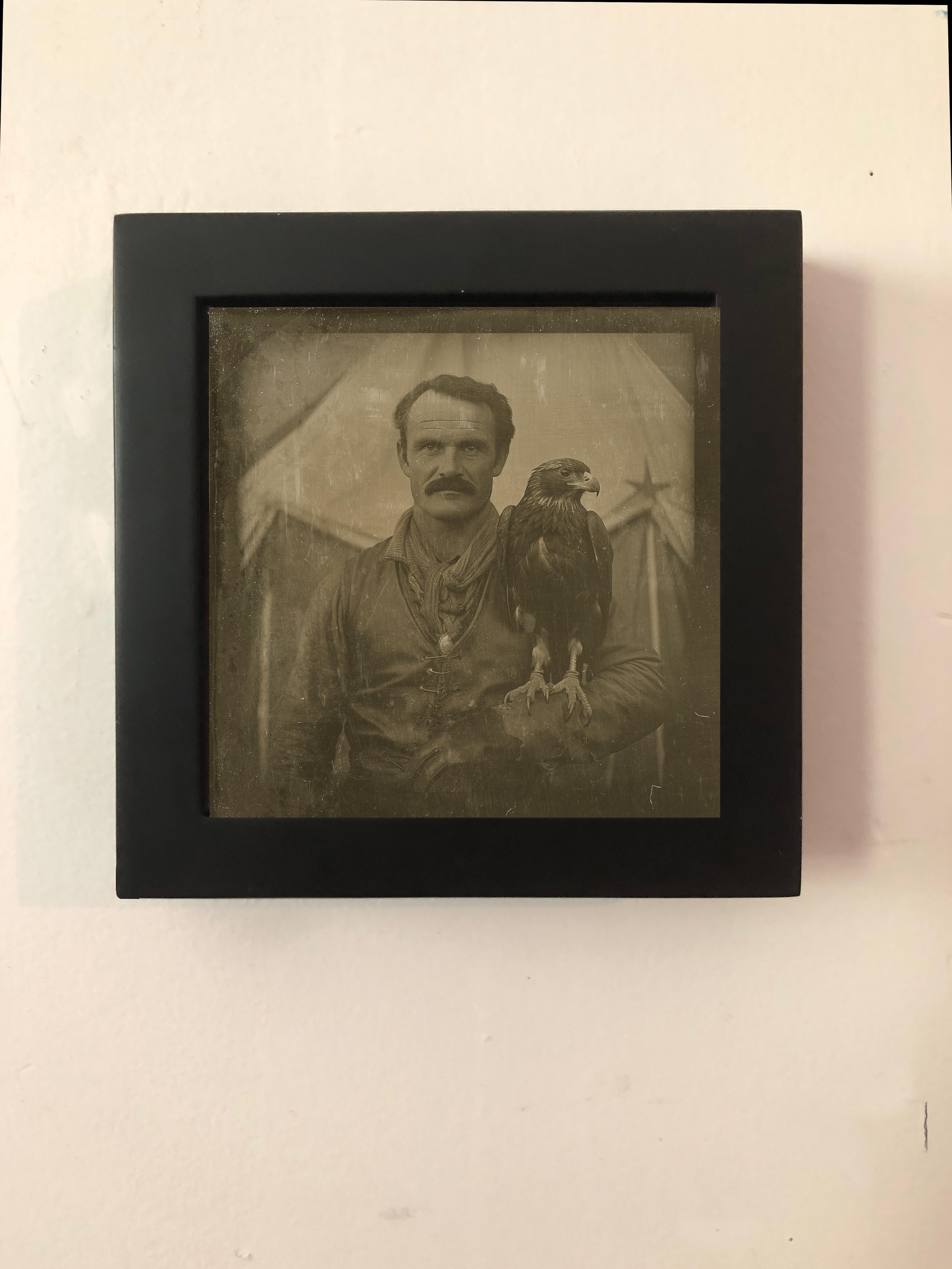 FPA Francis Pavy Artist Black and White Photograph – Vogel Masterly  Exotische Daguerreotypie-Reproduktion aus der Zirkusserie