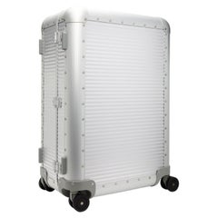 FPM MILANO Moonlight Silver Bank Spinner 68 Aluminum Suitcase, Italy