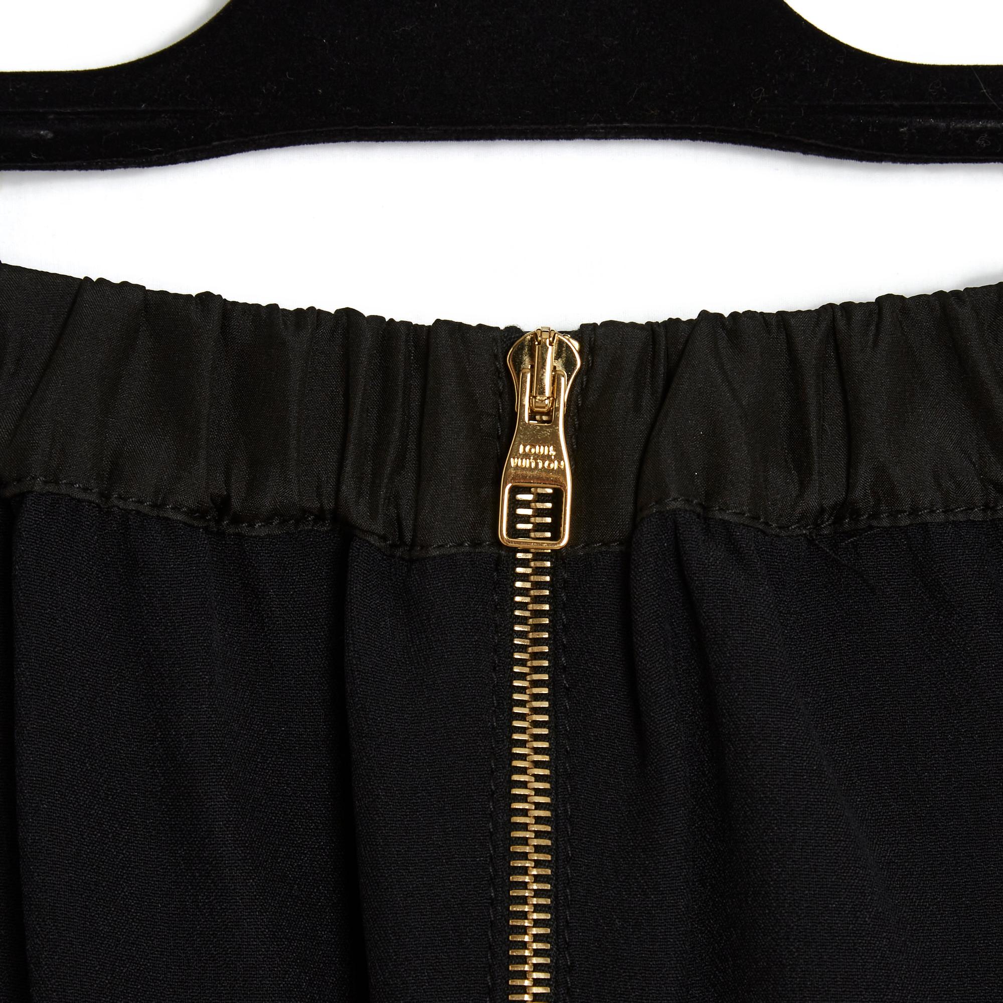 FR38 Skirt Short Black Icons LV For Sale 1