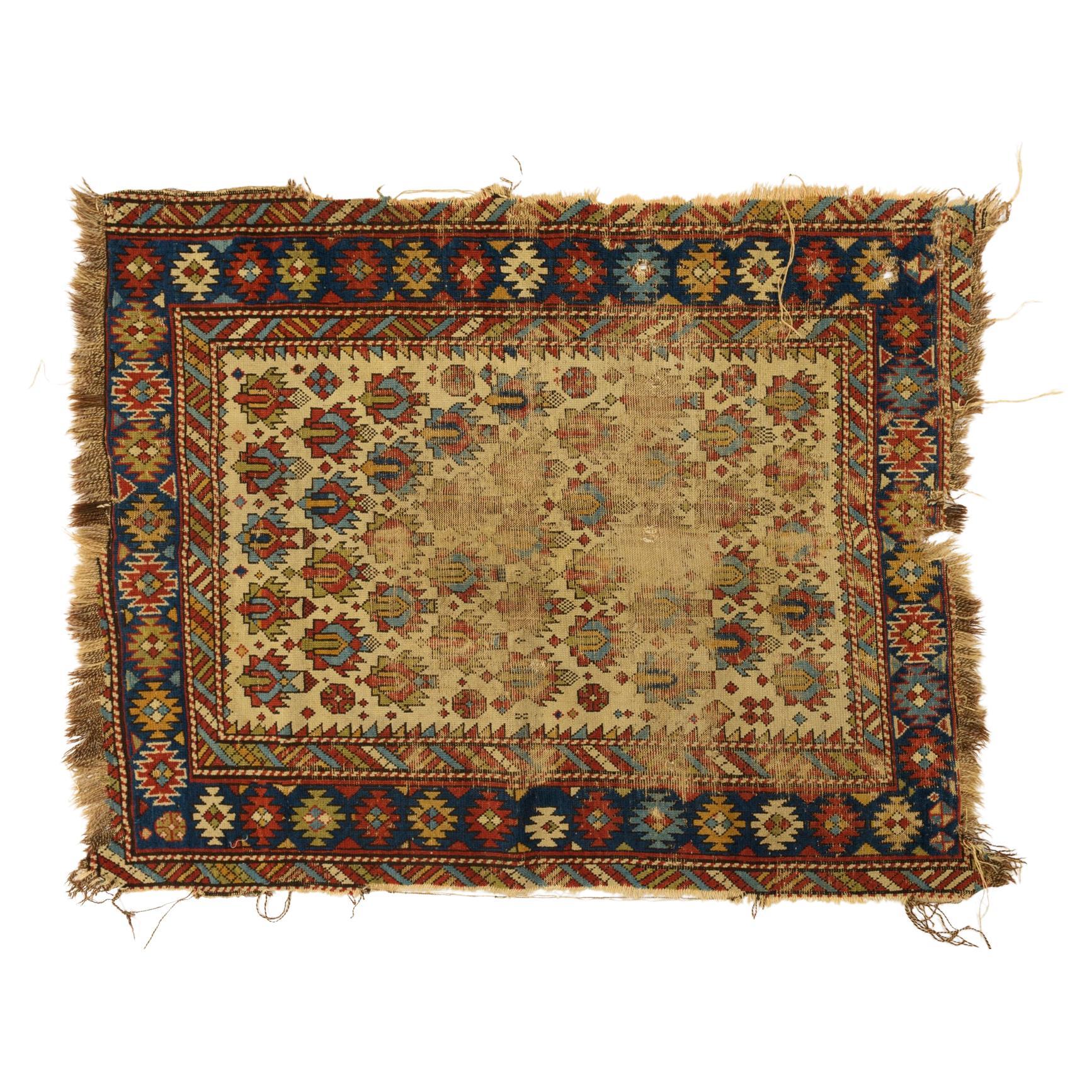 Fragmento Alfombra caucásica en venta