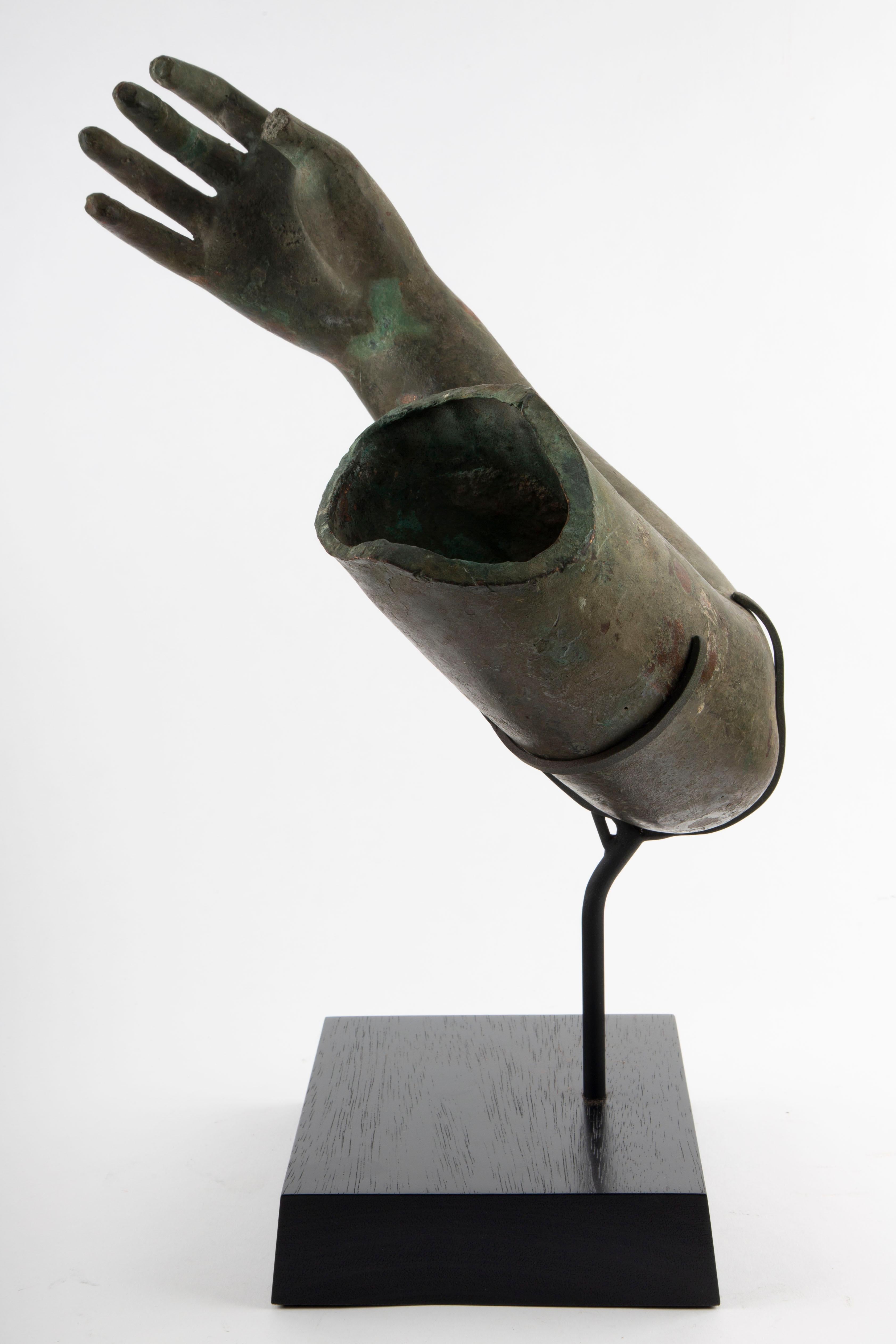 Fragment of a Bronze Arm: Mounted Green-Patinated Bronze Sculpture In Good Condition For Sale In New York, NY