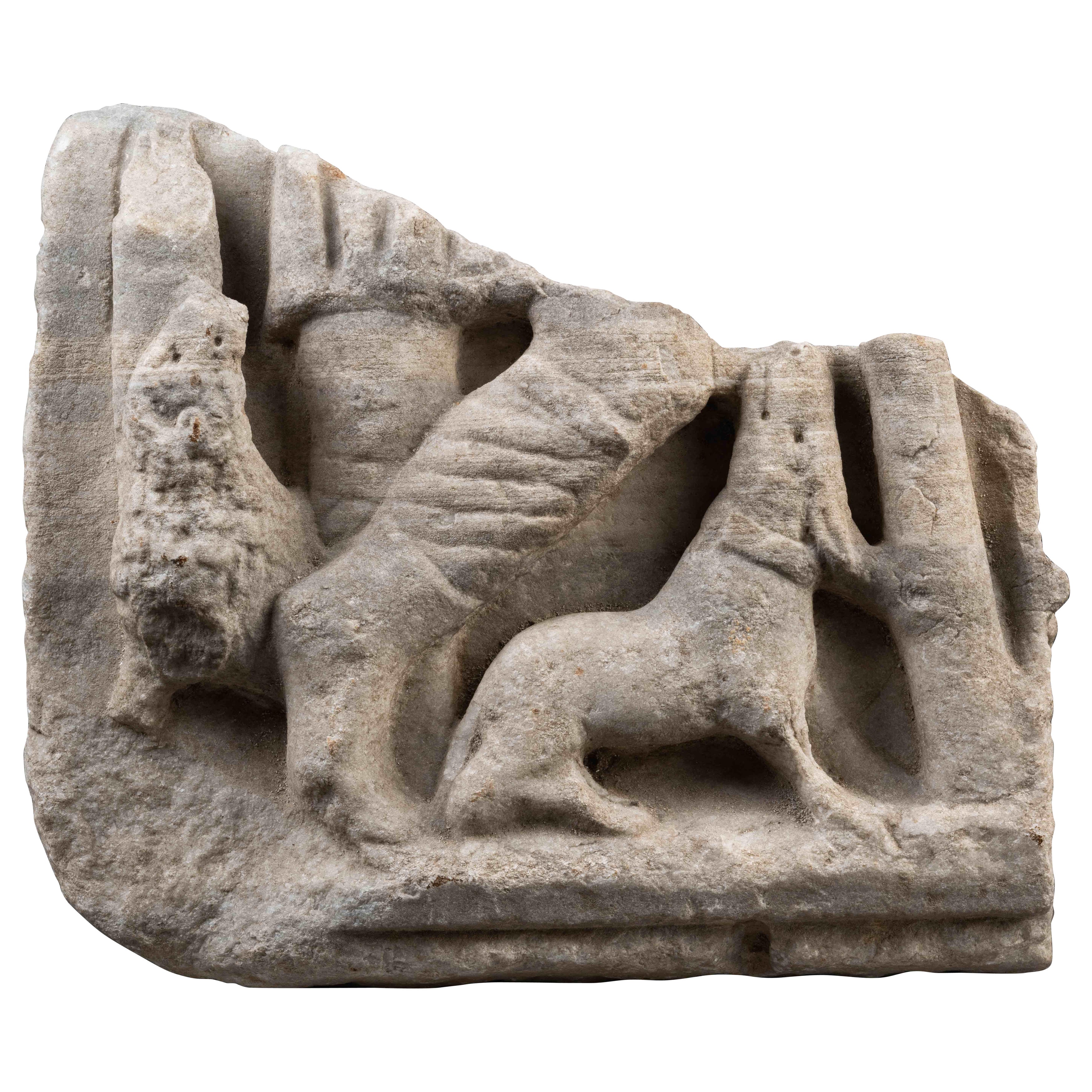 Fragment of a Sarcophagus with the Judgment of Paris - Roman period, 3rd century For Sale