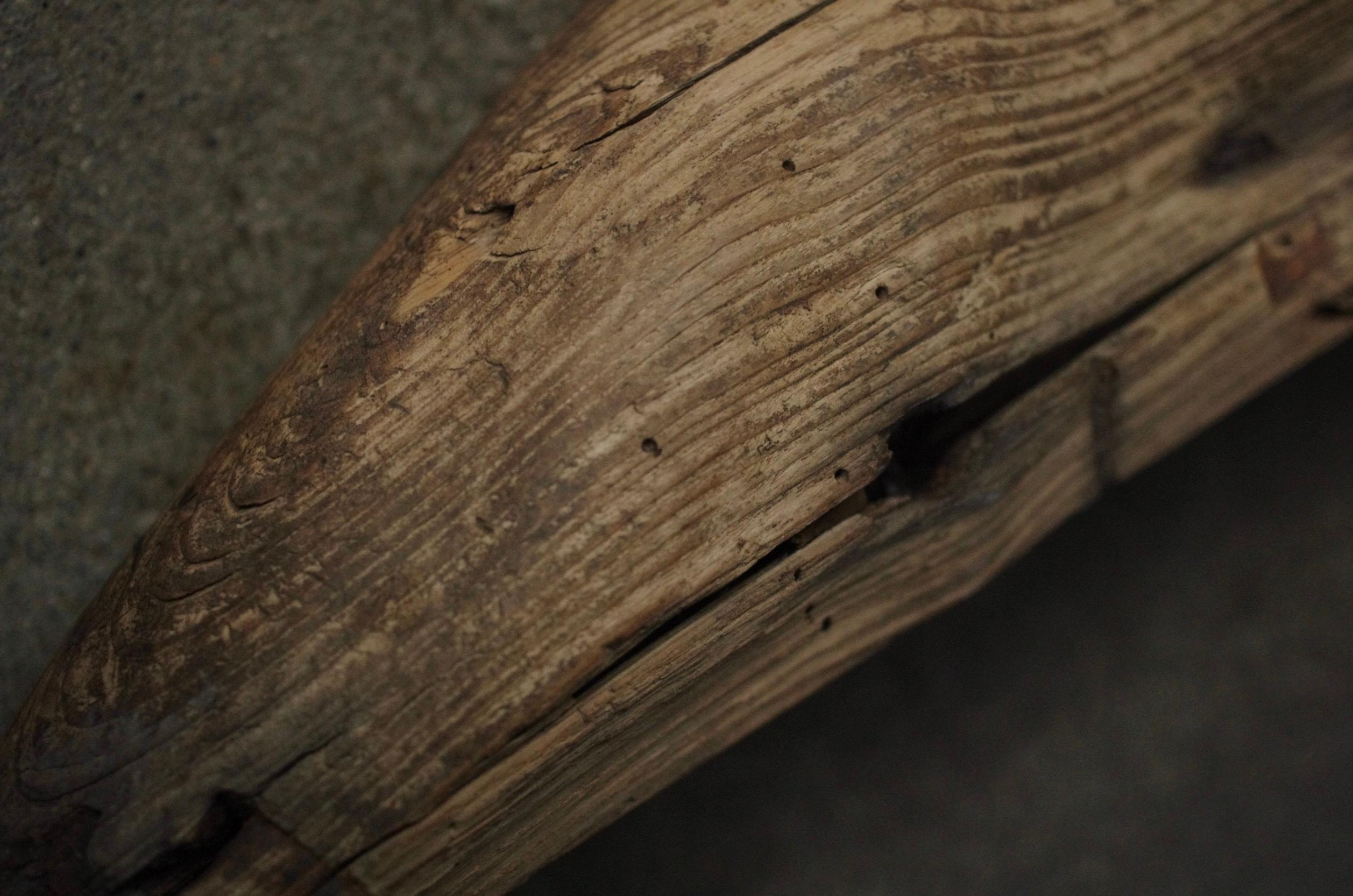 Fragment d'un pied de Bouddha en bois de la période Heian à Kamakura / Wabi-Sabi en vente 10