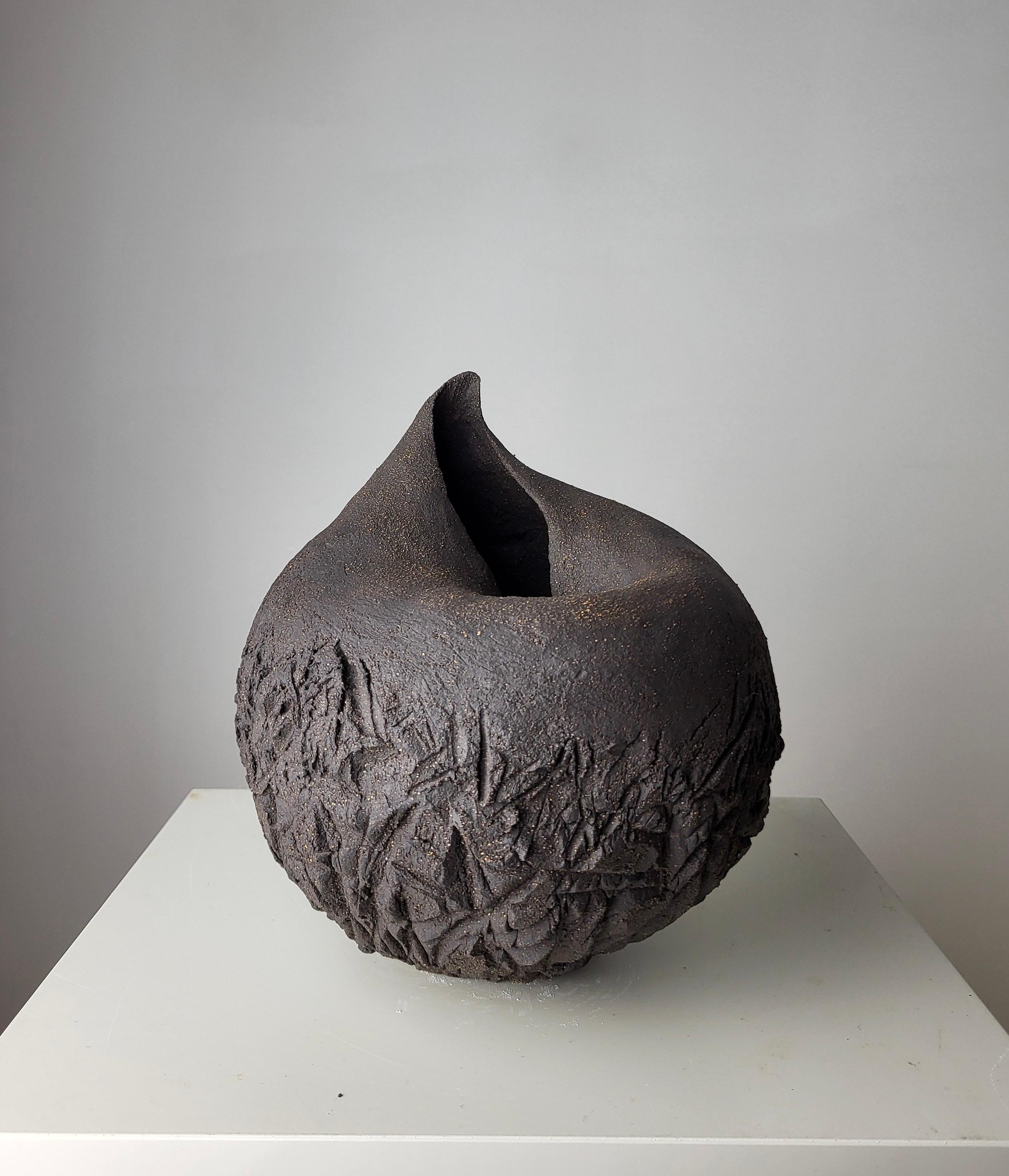 Contemporary Fragment of the Earth — Hand-Built Ceramic Sculpture in Black Stoneware For Sale