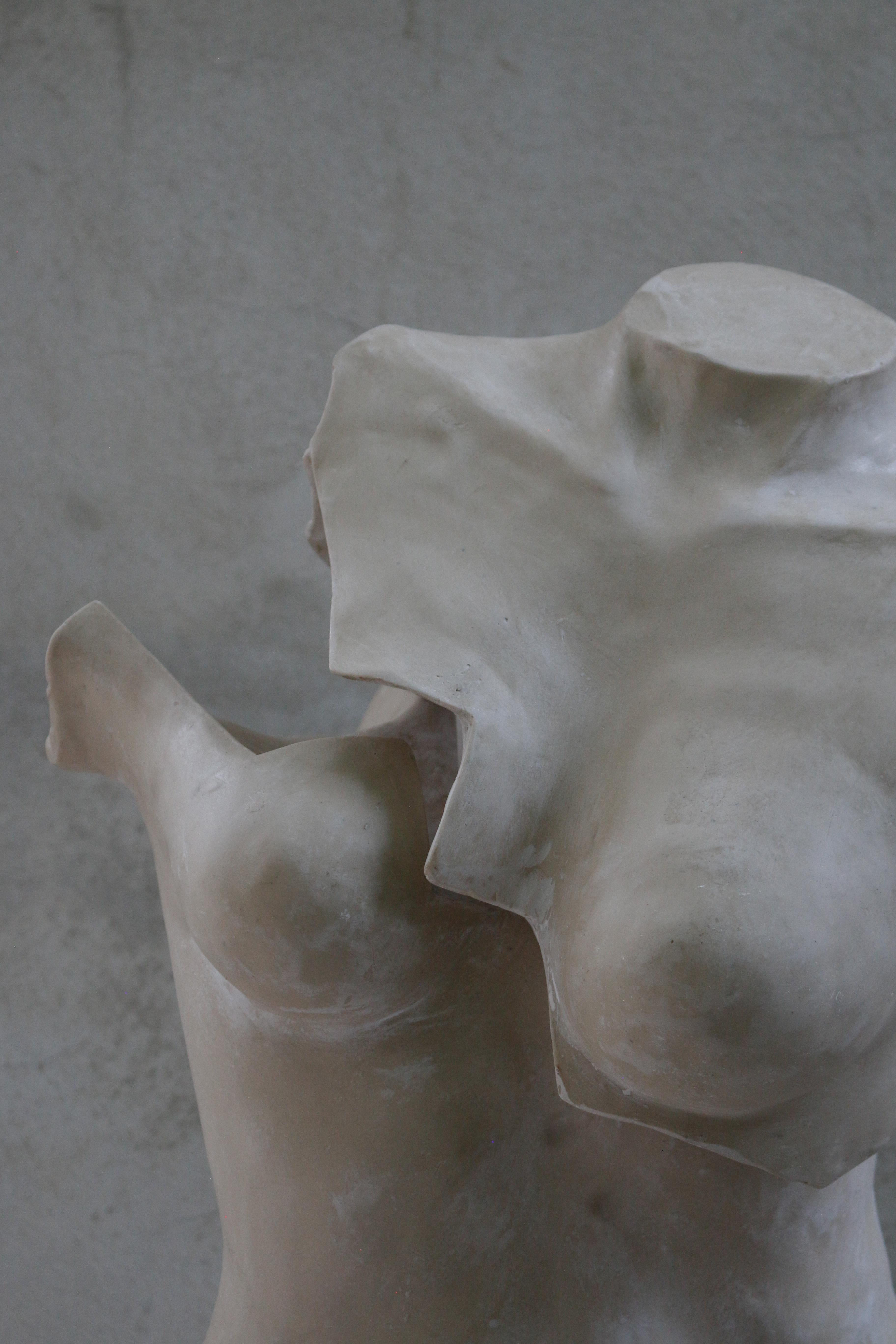 Fragmentia 01, Skulptur von Marcela Cure (Kolumbianisch) im Angebot