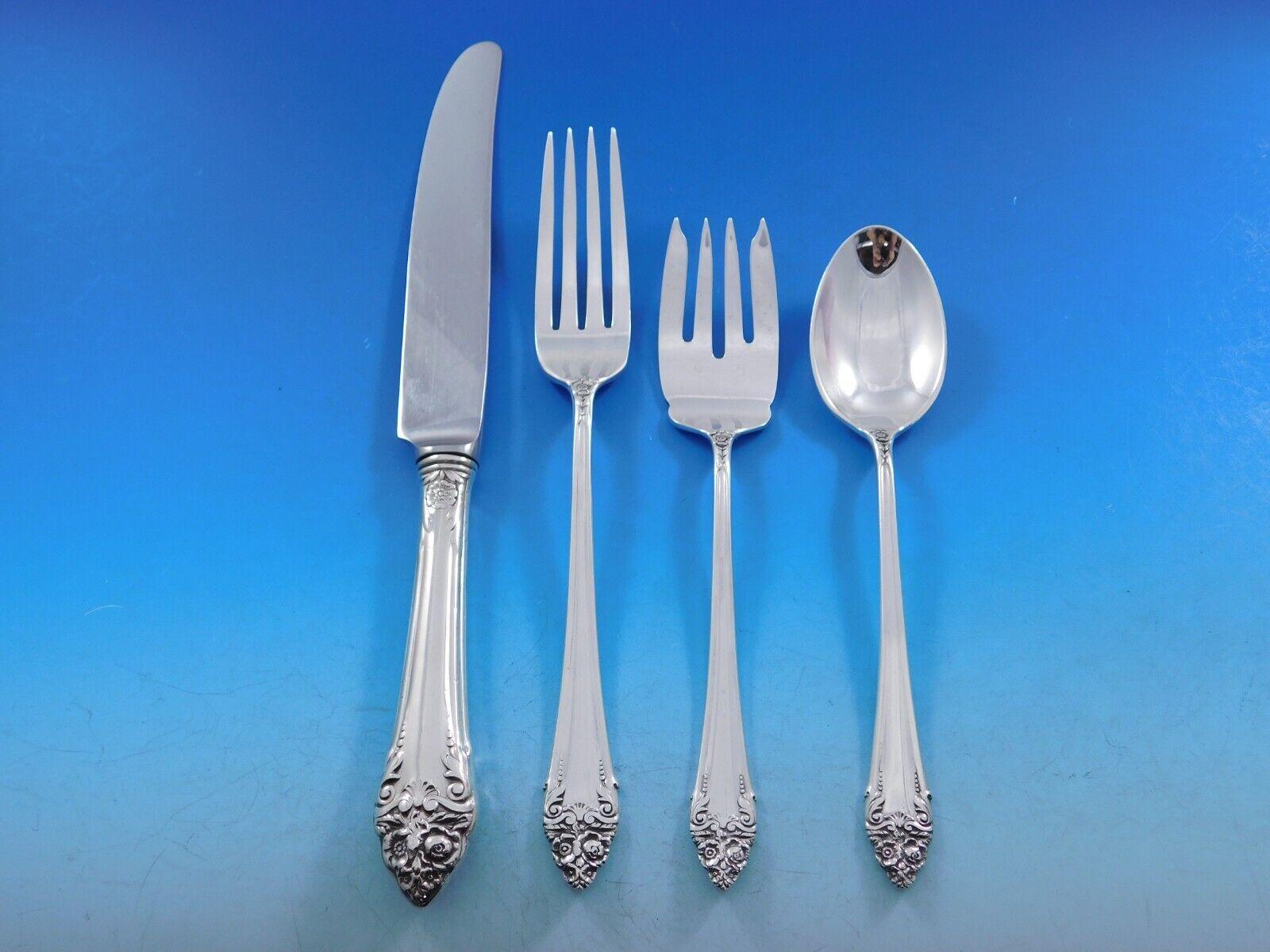 Fragrance by Reed & Barton Sterling Silver Flatware Set for 12 Service 60 pieces In Excellent Condition For Sale In Big Bend, WI