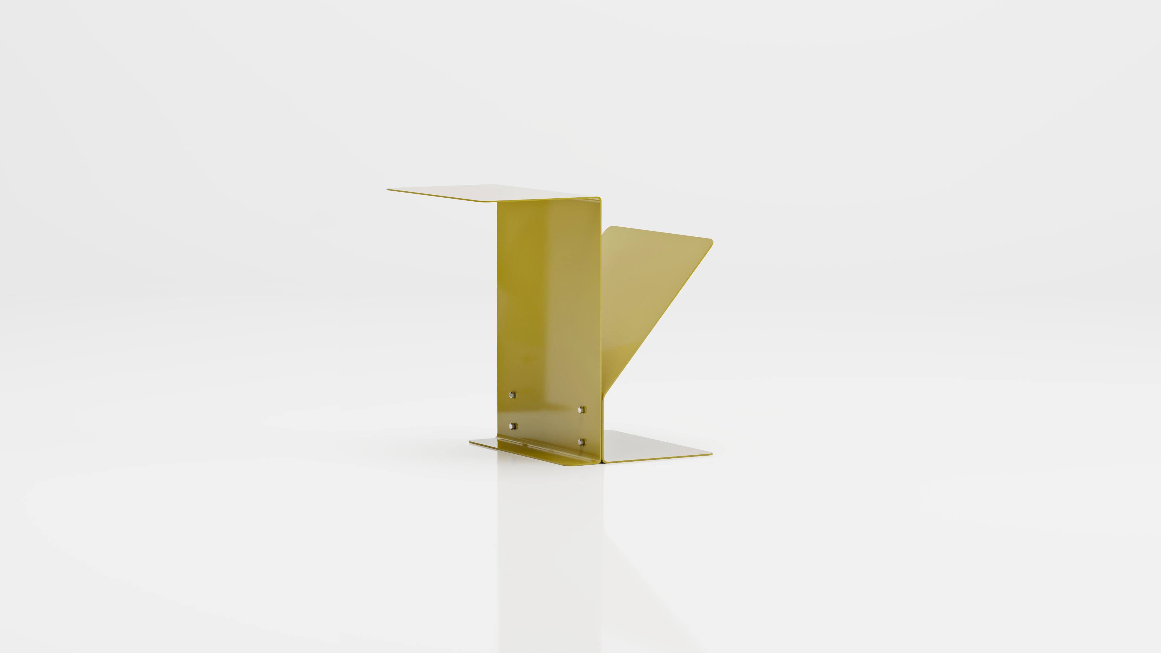 Table d'appoint Frak (moutarde) Neuf - En vente à Bilkent, TR
