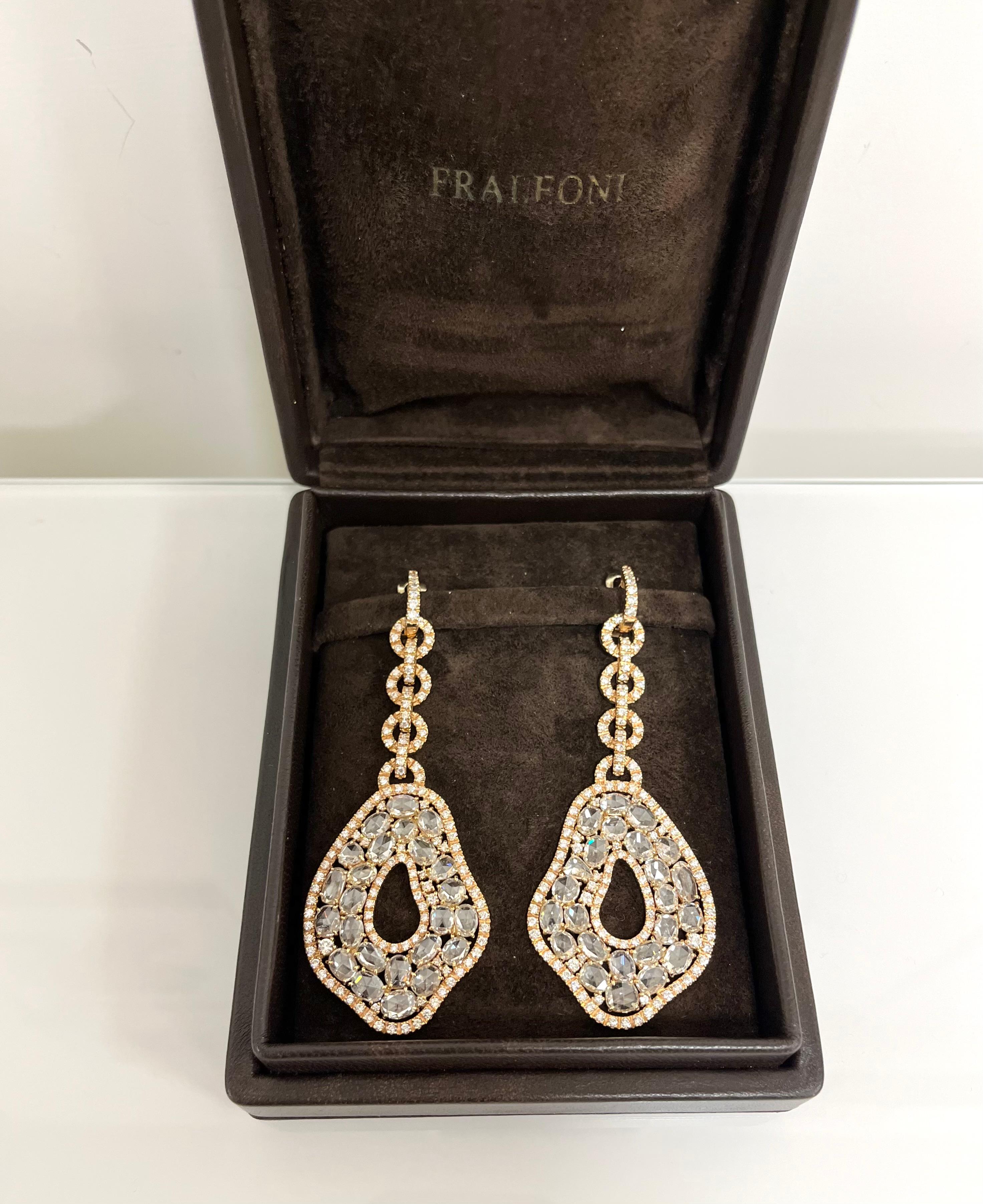 Fraleoni 18 Kt. Boucles d'oreilles en or rose avec diamants en vente 1