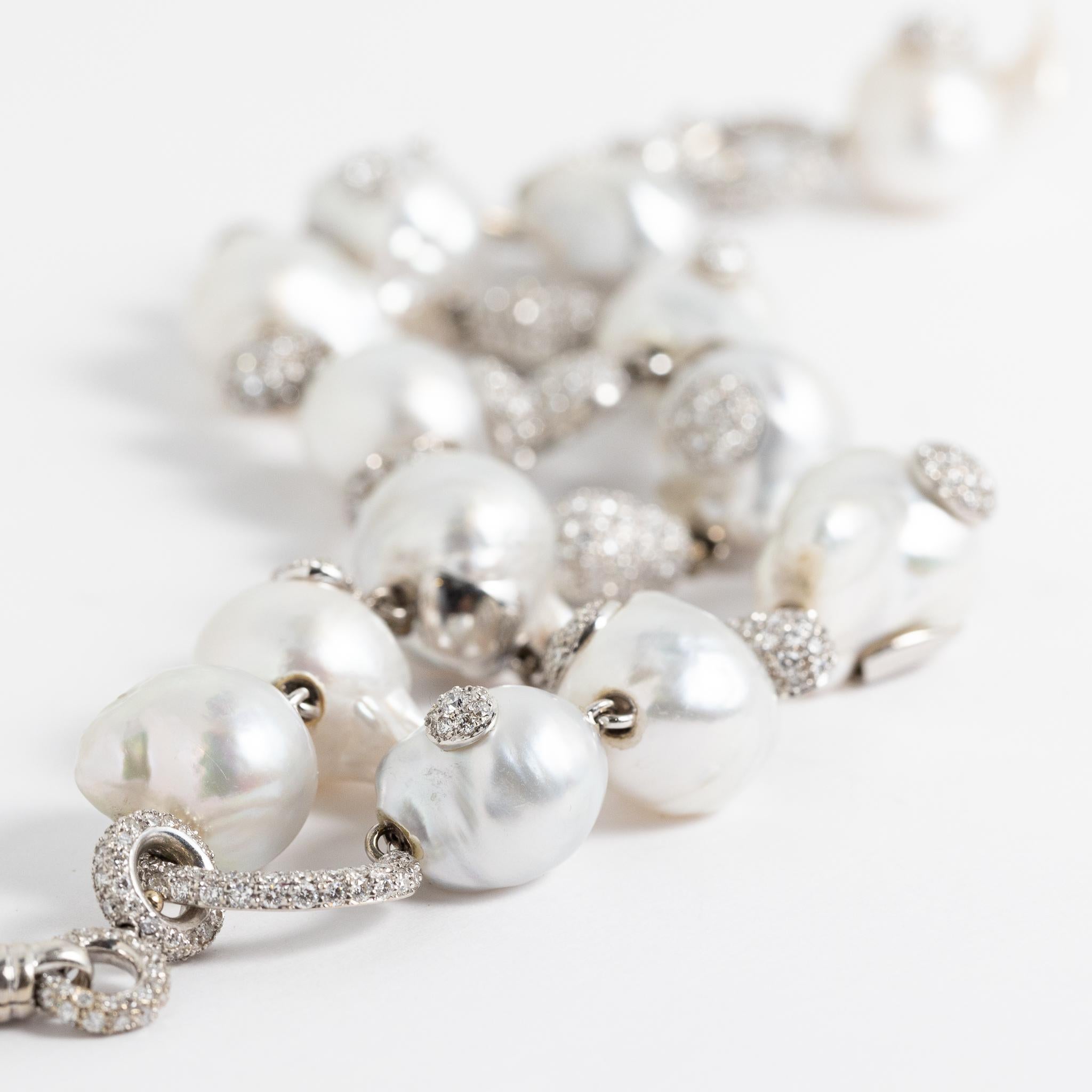 Fraleoni 18 Kt. White Gold Diamond Australian Baroque Pearl Bracelet For Sale 4