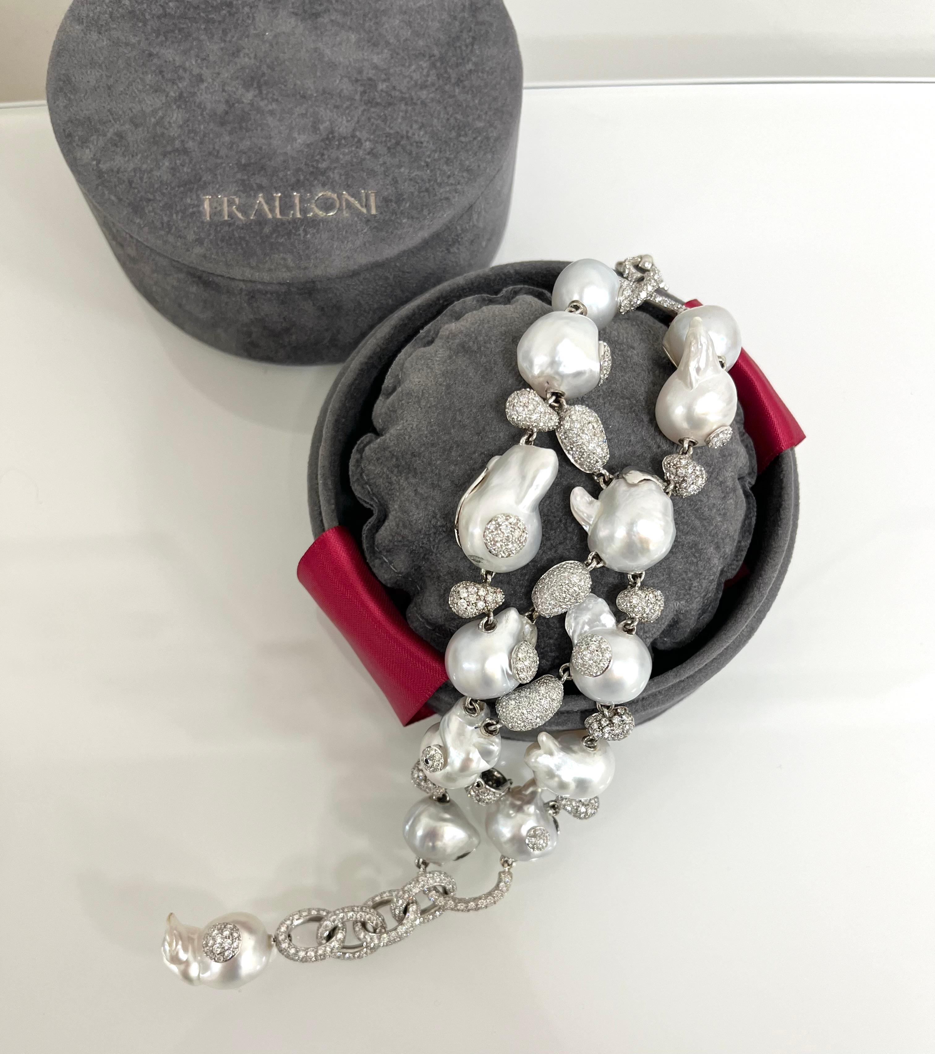 Modern Fraleoni 18 Kt. White Gold Diamond Australian Baroque Pearl Bracelet For Sale