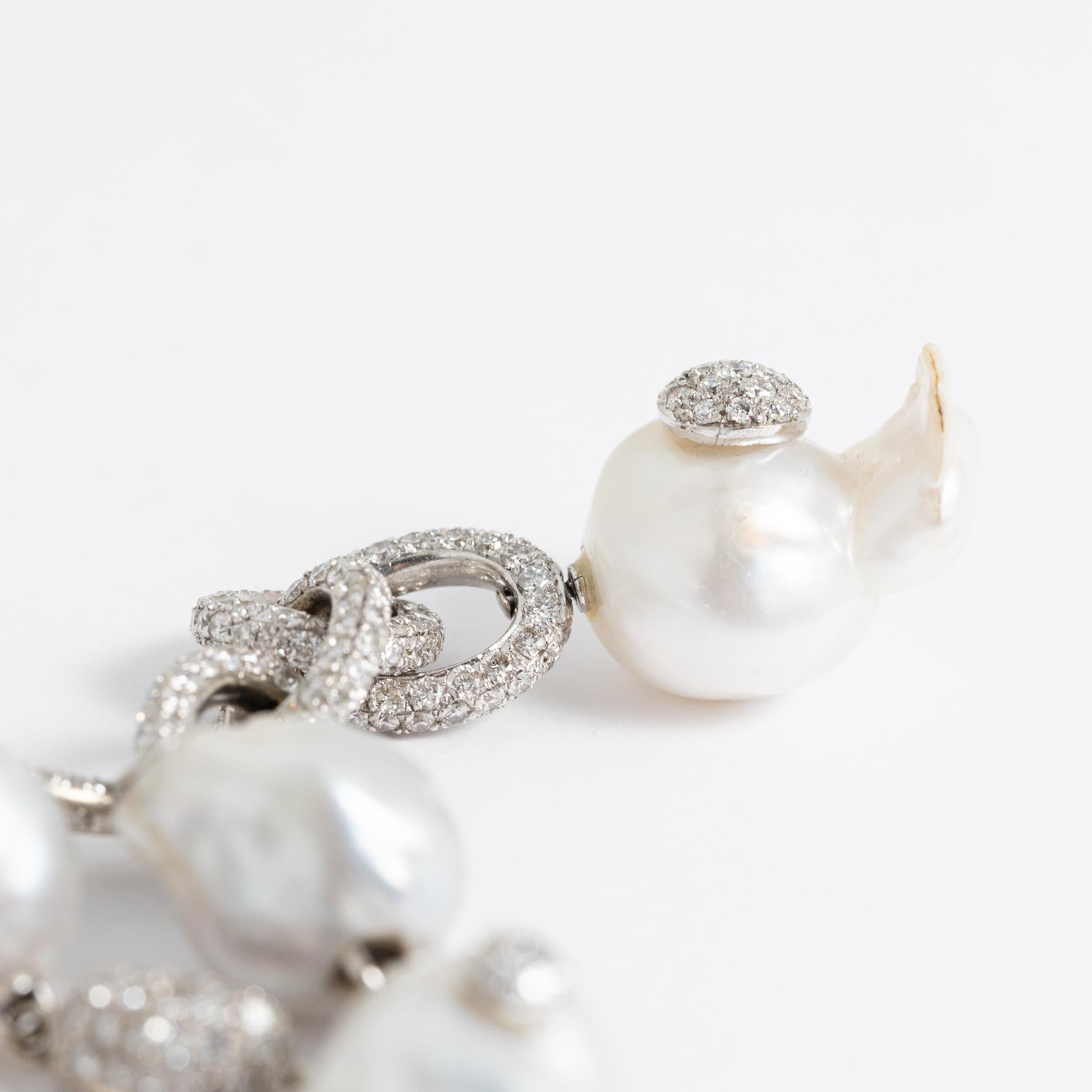 Fraleoni 18 Kt. White Gold Diamond Australian Baroque Pearl Bracelet For Sale 3