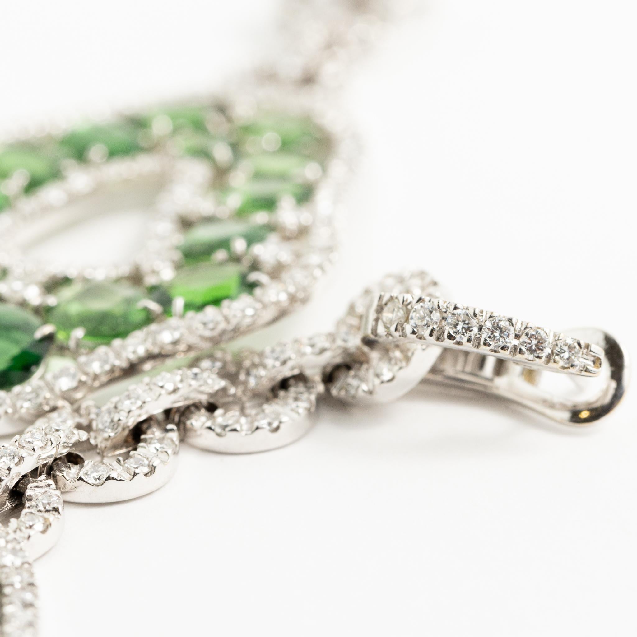 Fraleoni 18 Kt. White Gold Diamonds Green Tourmalines Earrings In New Condition For Sale In Rome, IT