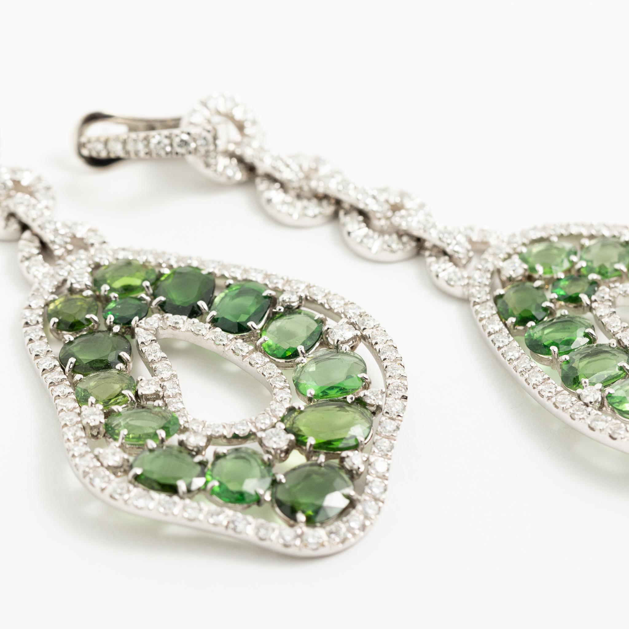 Women's Fraleoni 18 Kt. White Gold Diamonds Green Tourmalines Earrings For Sale