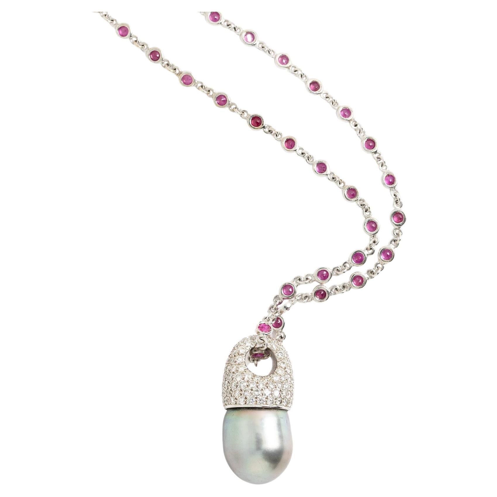 Fraleoni 18 Kt. Weißgold Diamanten Rubine Australische Perlen Lange Halskette im Angebot