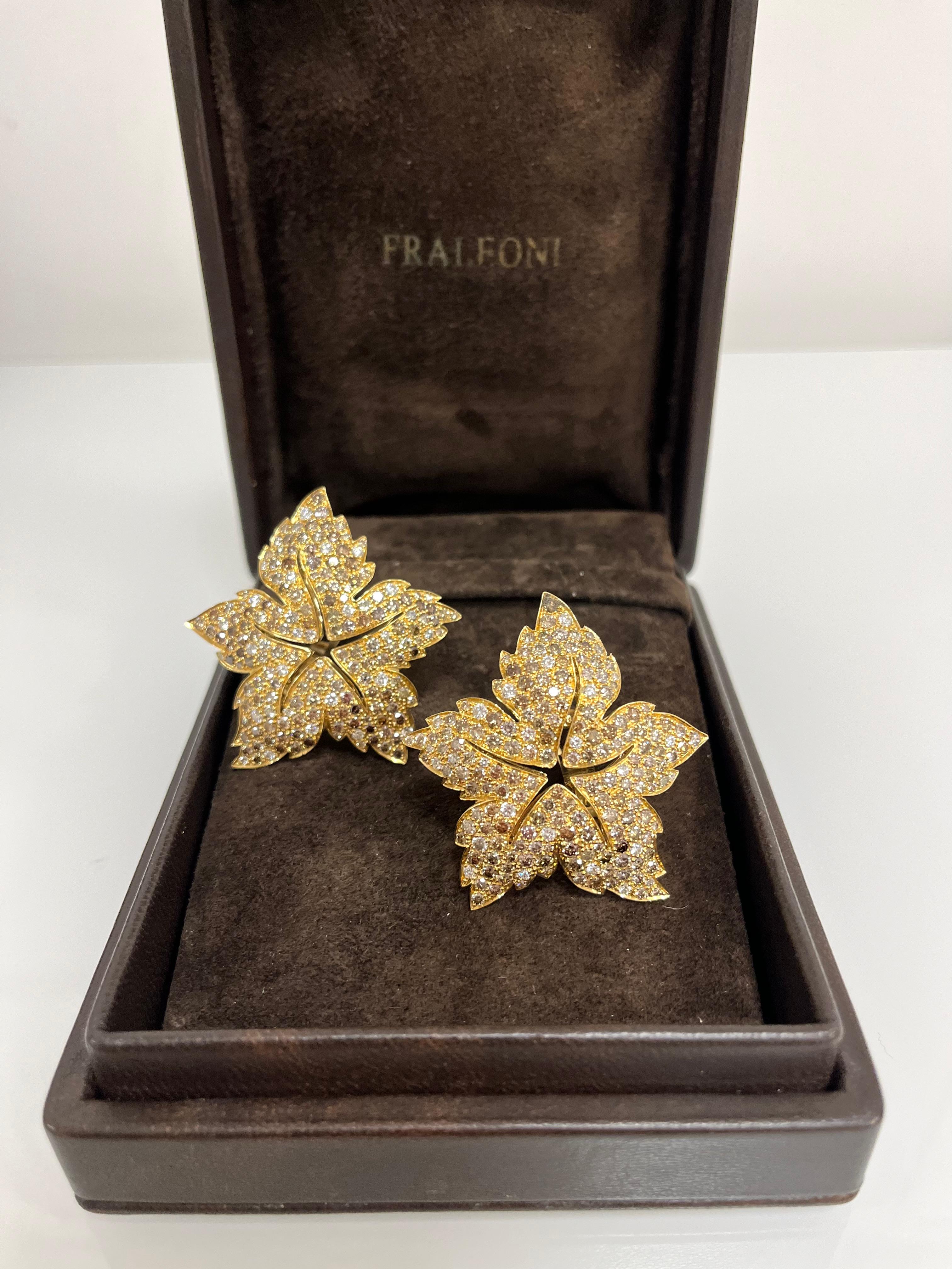Fraleoni 18 Kt. Yellow Gold Multicolored Daimonds Leaf  Earrings In New Condition For Sale In Rome, IT