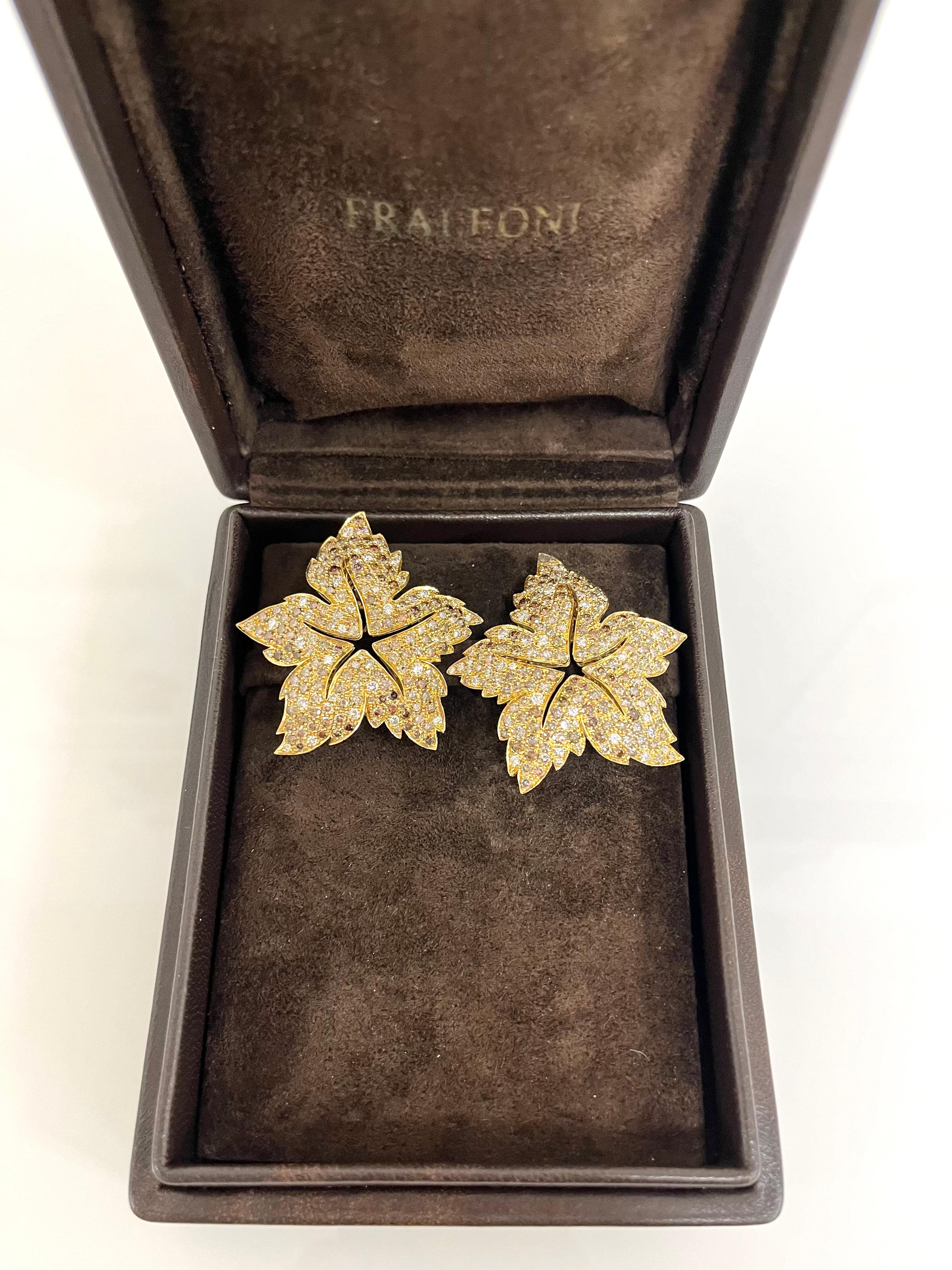 Women's Fraleoni 18 Kt. Yellow Gold Multicolored Daimonds Leaf  Earrings For Sale