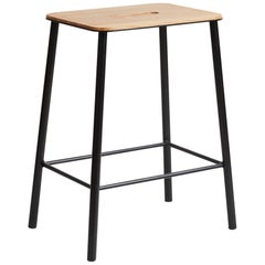 FRAMA Sgabello contemporaneo dal design minimalista Adam in Oak con struttura in acciaio nero H50