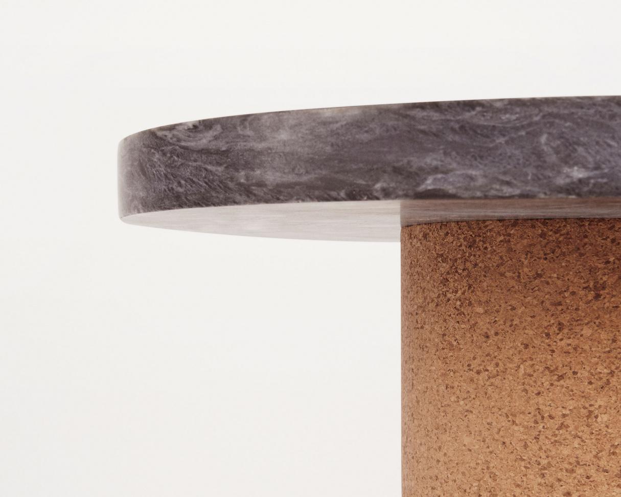 Scandinave moderne Frama Table Sintra Contemporary Large avec marbre noir et liège naturel en vente