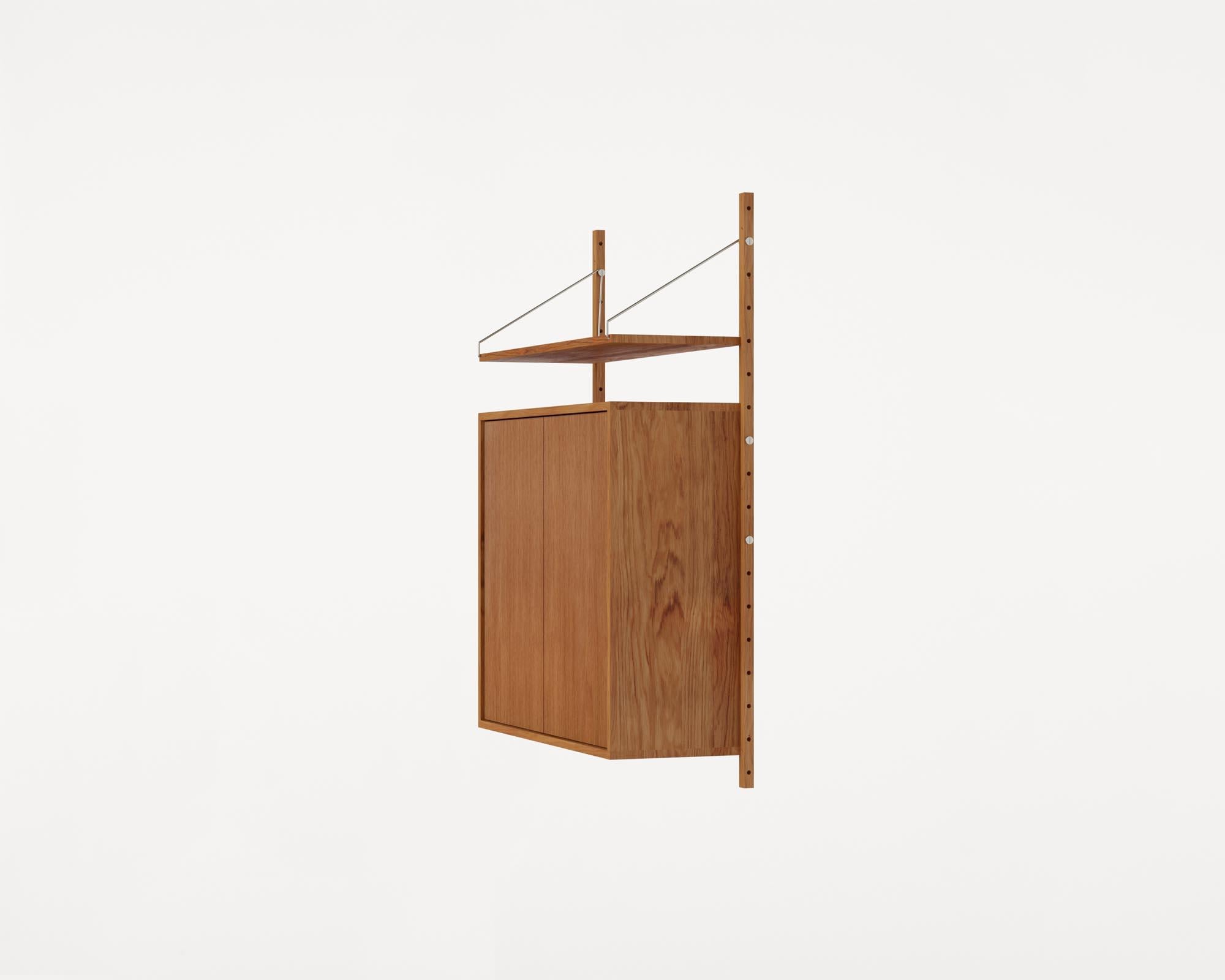 FRAMA Shelf Library Section M Cabinet in Natural H1148 by Kim Richardt In New Condition For Sale In Copenhagen, DK
