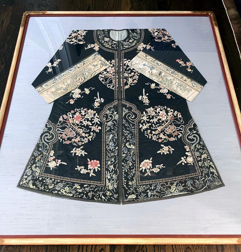 Frame Antique Chinese Embroidered Robe Qing Dynasty For Sale at 1stDibs
