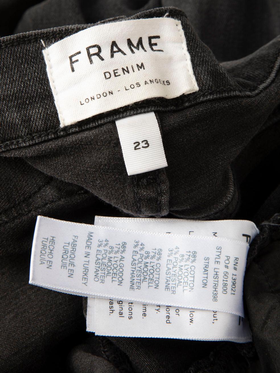 FRAME Schwarze Denim-Jeans mit geradem Bein Größe XS im Angebot 1